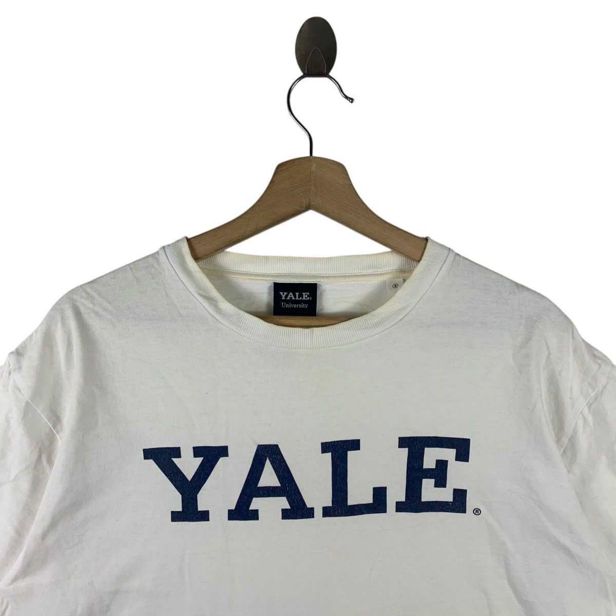 Vintage Vintage 90s YALE University Big spellout tee Size US M / EU 48-50 / 2 - 2 Thumbnail