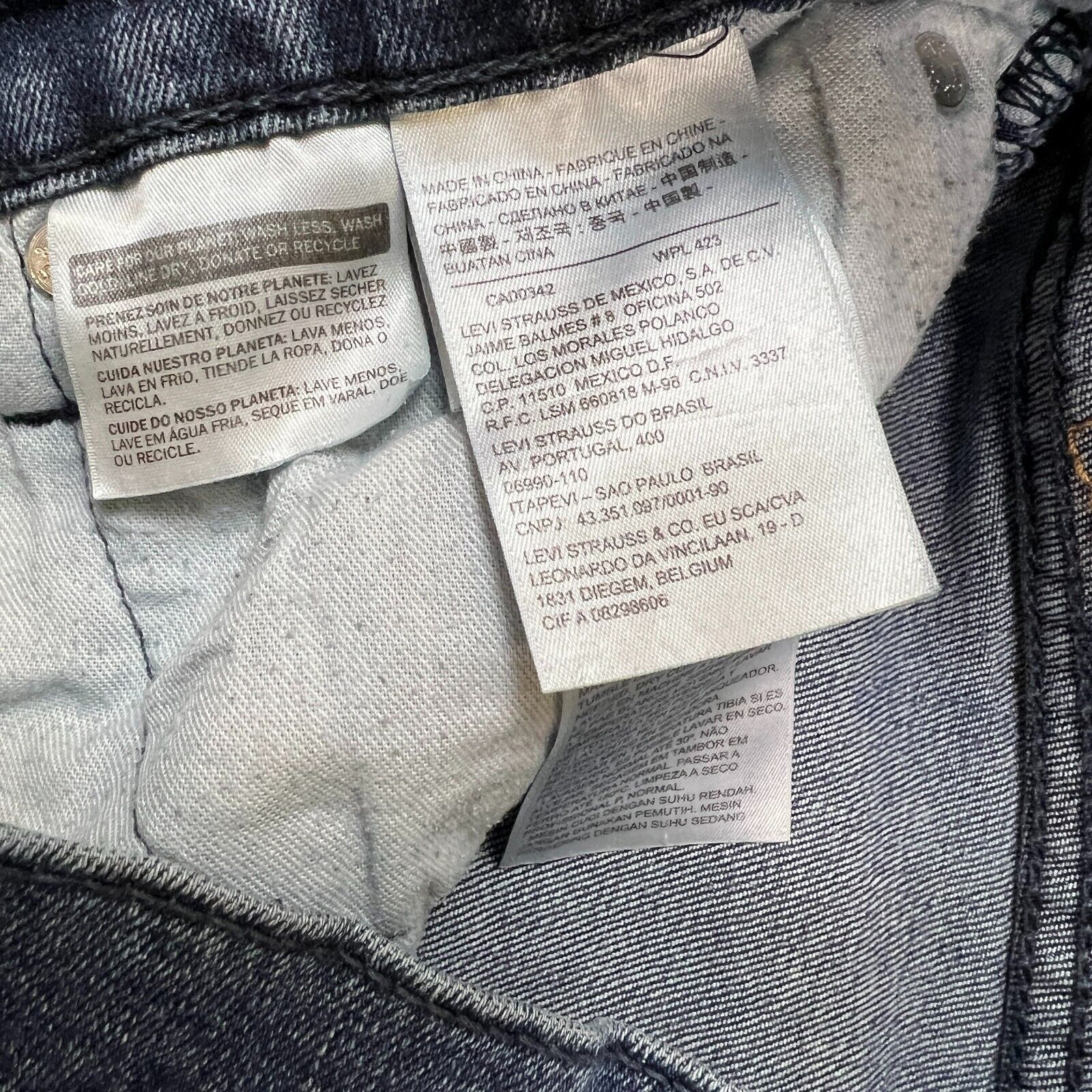 Levi's × Vintage Levi's 514 Jeans 32x30 Slim Straight Fit American Denim Pant Size US 32 / EU 48 - 8 Thumbnail