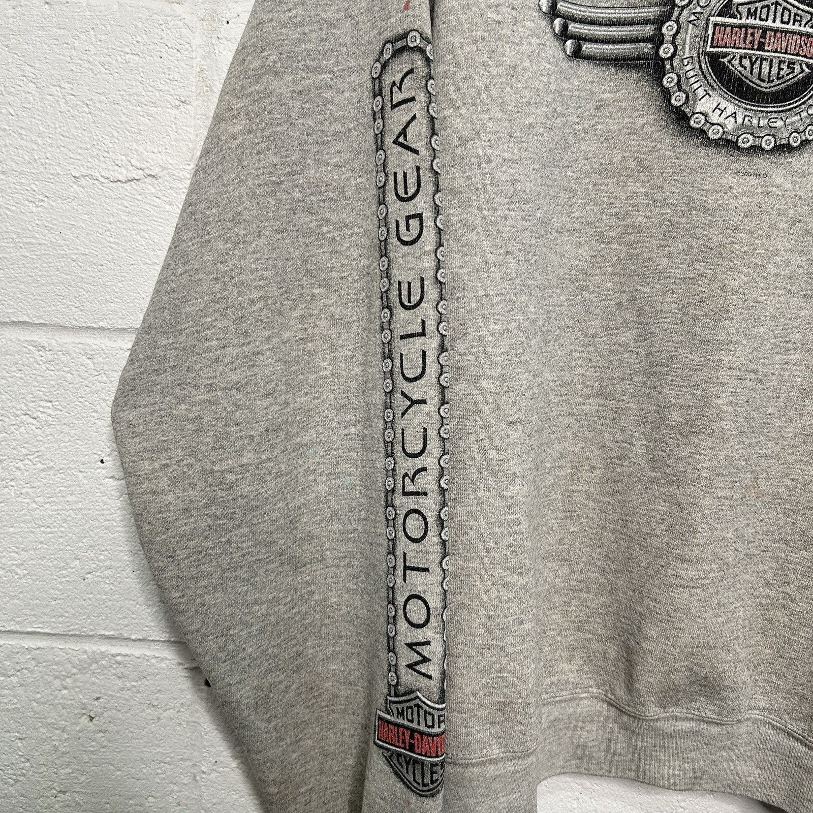 Harley Davidson Vintage Harley-Davidson Crewneck Chains Sleeve-Hit “Grey” Size US L / EU 52-54 / 3 - 3 Thumbnail