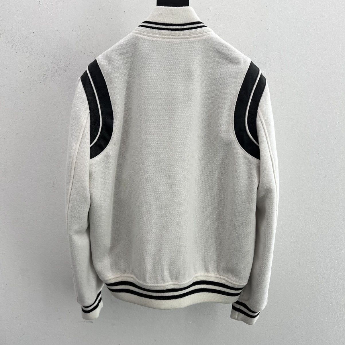 Saint Laurent Paris Saint Laurent Teddy in Small Size US S / EU 44-46 / 1 - 3 Thumbnail