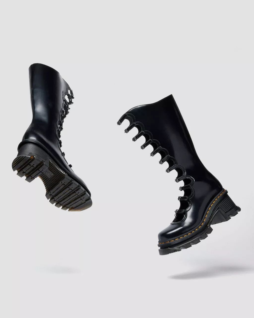Marc by Marc Jacobs Dr. Martens x Marc Jacobs Kiki Boots in BLACK BUTTERO Size US 6 / IT 36 - 2 Thumbnail