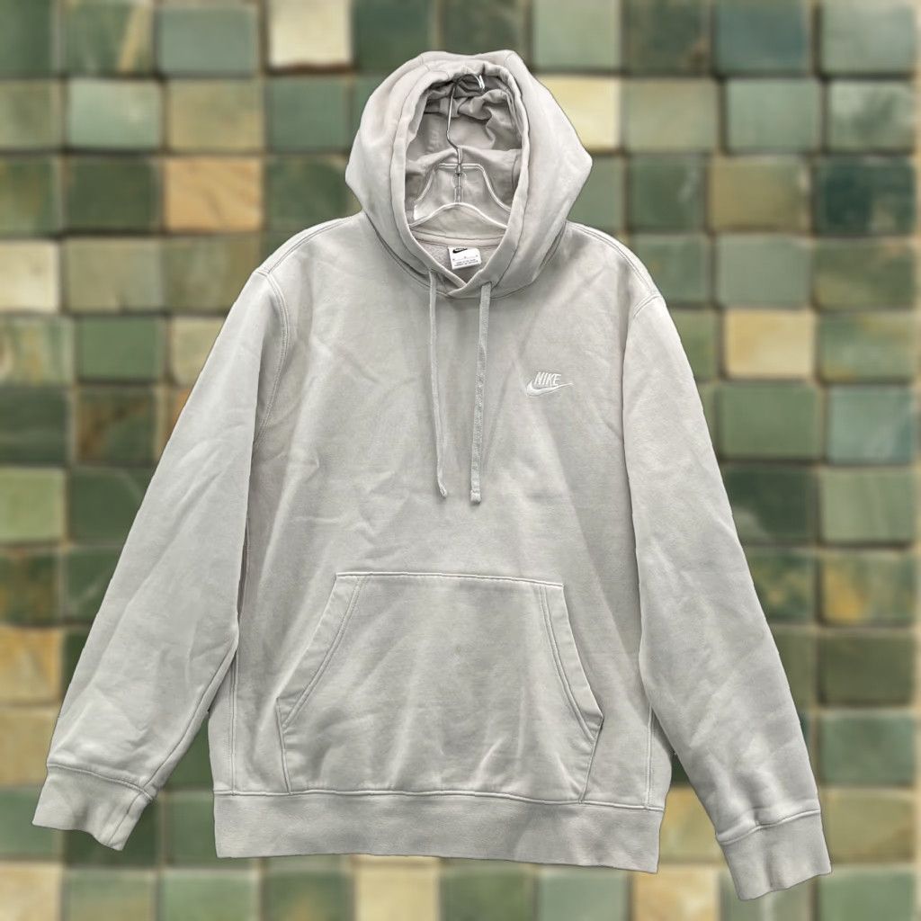 Nike Nike Hoodie Men's Med Ivory Sportswear Y2K Streetwear Minimalist Comfy Basic Gym Size US M / EU 48-50 / 2 - 1 Thumbnail
