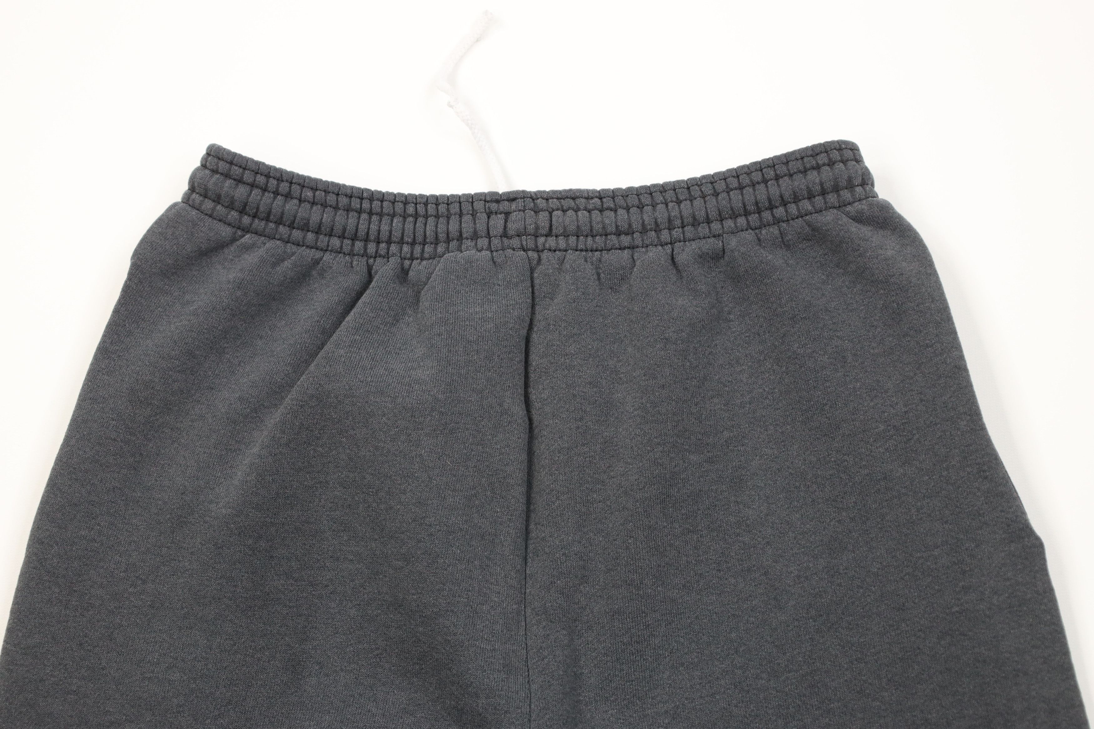 Disney Vintage 90s Disney Goofy Heavy Sweatpants Joggers Pants Size US 34 / EU 50 - 14 Thumbnail