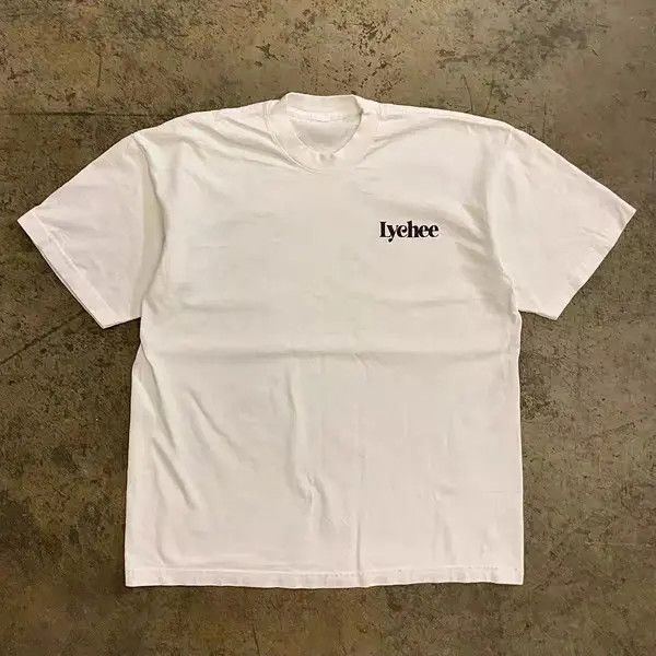 Japanese Brand Aoyama x Iriki White retro lychee print casual tee Size US L / EU 52-54 / 3 - 3 Thumbnail