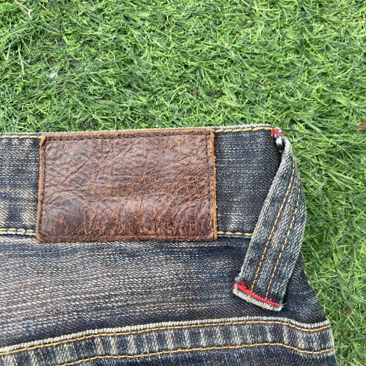 Tornado Mart TORNADO MART TWISTED FLARED LOW RISE BOOTCUTS DENIM Size US 33 - 11 Thumbnail