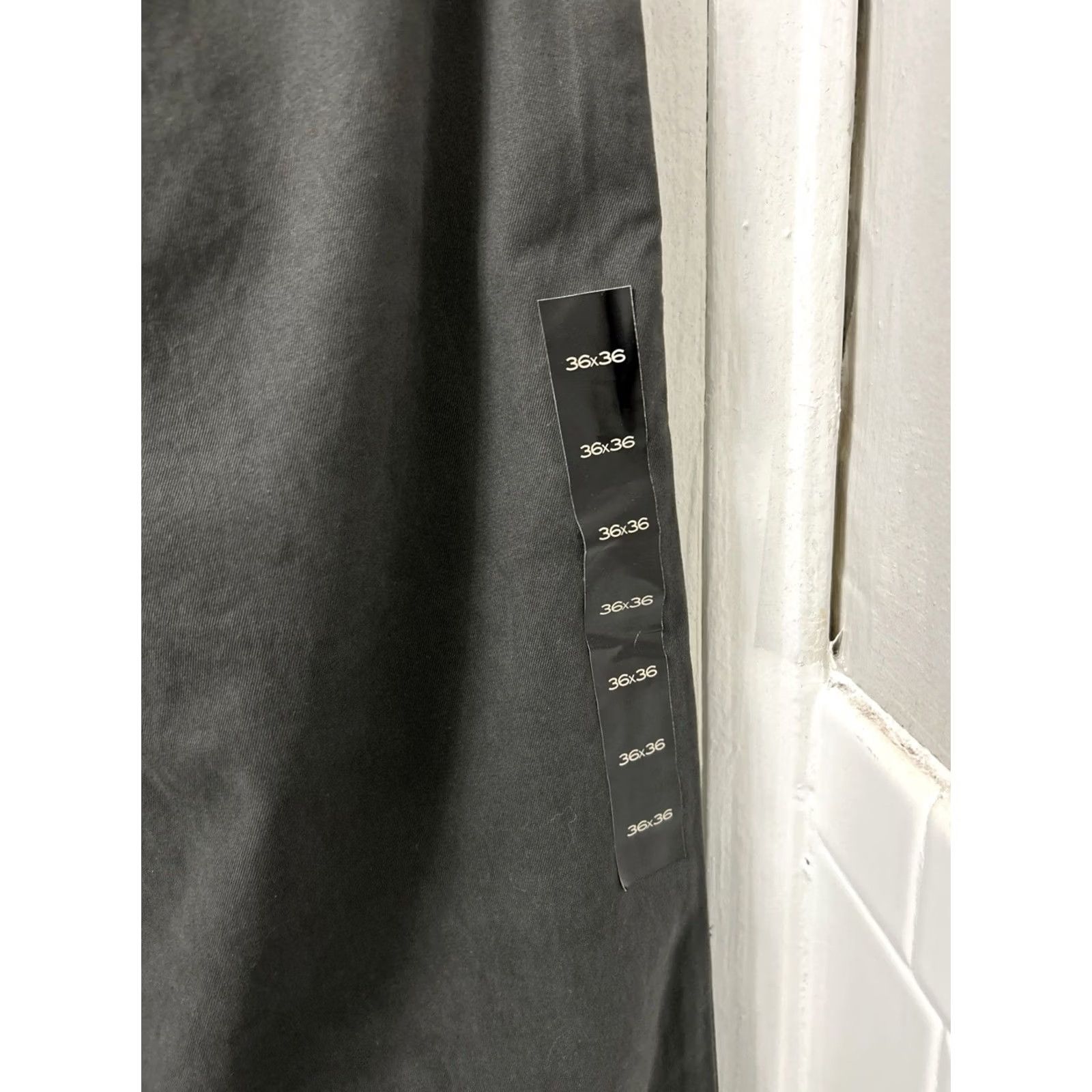 Banana Republic VINTAGE Banana Republic Gavin Chino Pants Mens 36x36 Dark Gray Straight Leg Cotton NWT Size US 36 / EU 52 - 5 Thumbnail