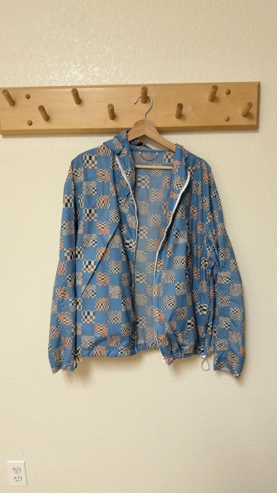 Louis Vuitton Louis Vuitton Distorted Damier Blue Nylon Windbreaker Jacket Size US M / EU 48-50 / 2 - 3 Thumbnail