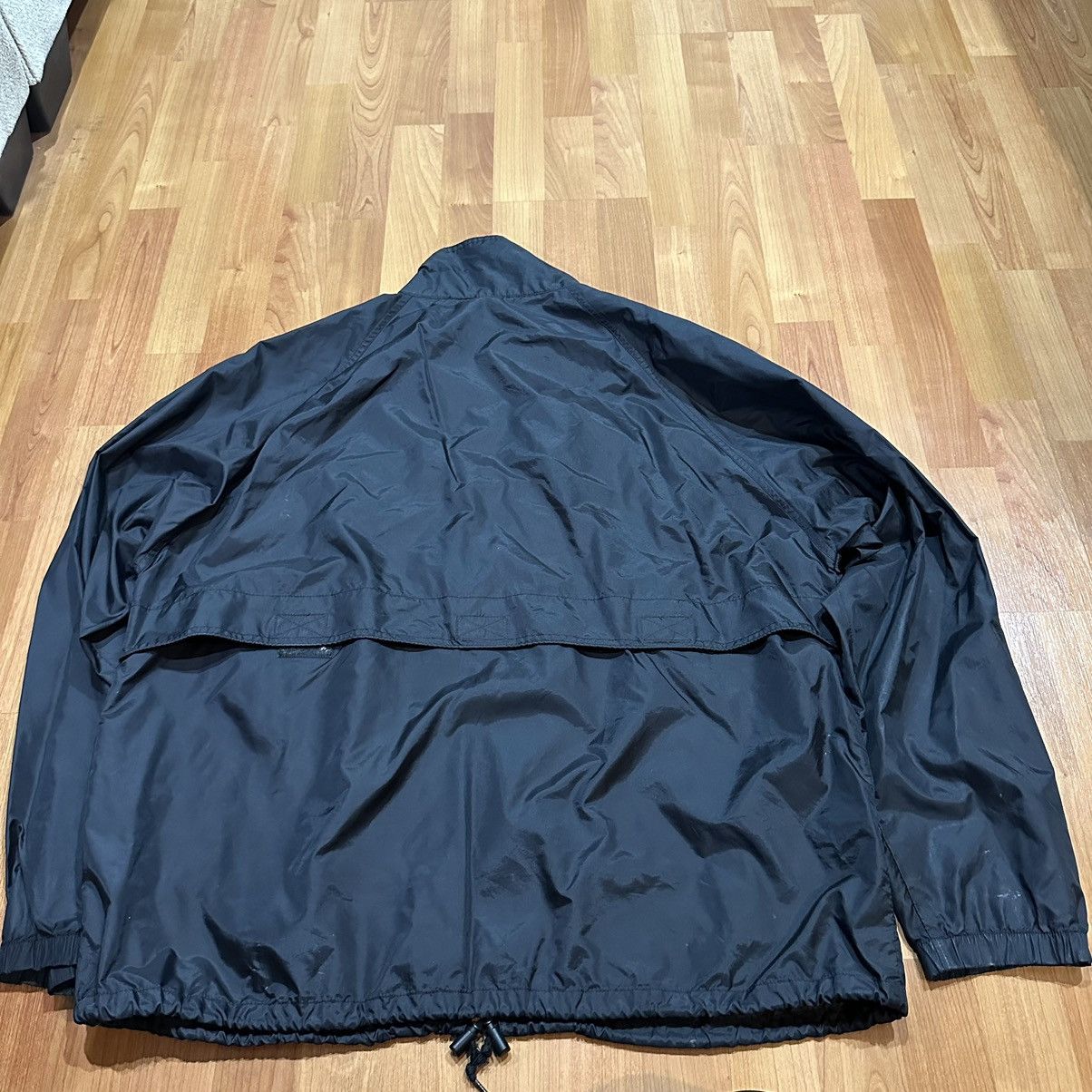 Vintage Black Windbreaker Jacket with embroidered logo Size US L / EU 52-54 / 3 - 4 Thumbnail