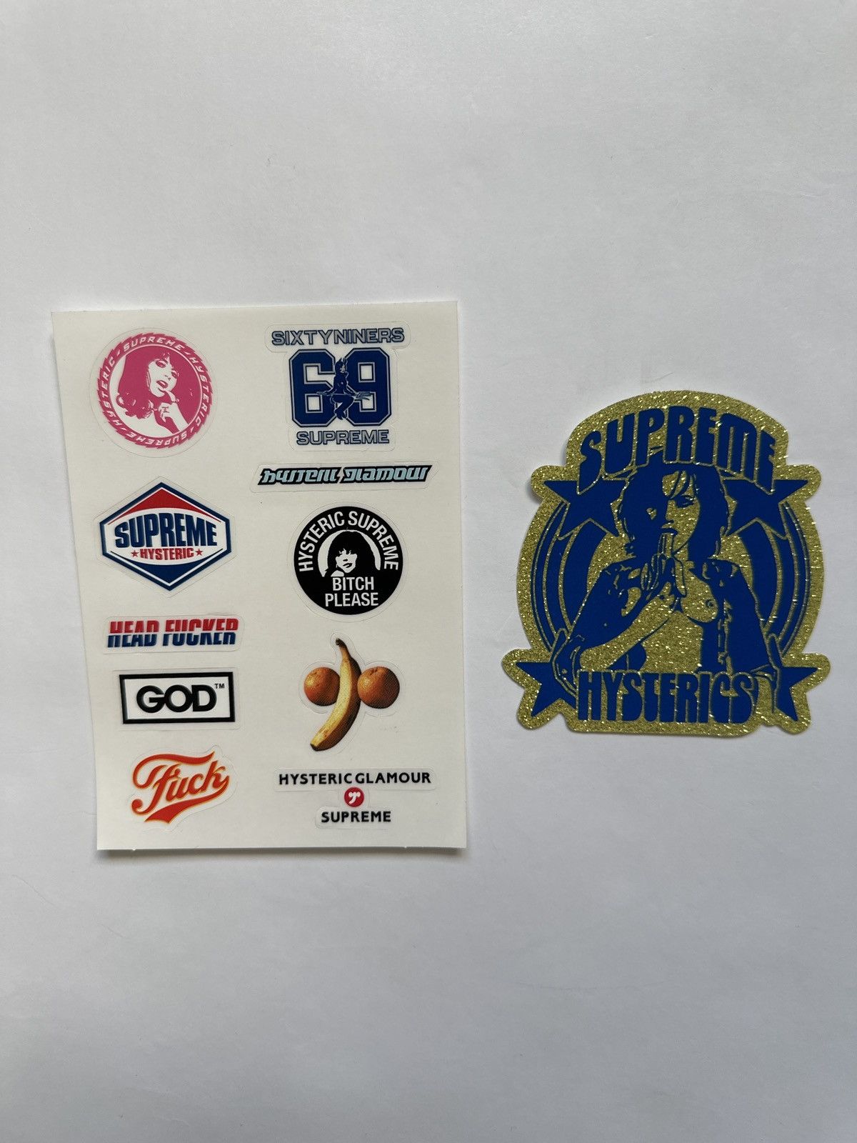 Hysteric Glamour × Supreme Supreme X Hysteric glamour sticker multipack various seasons Size ONE SIZE - 1 Thumbnail