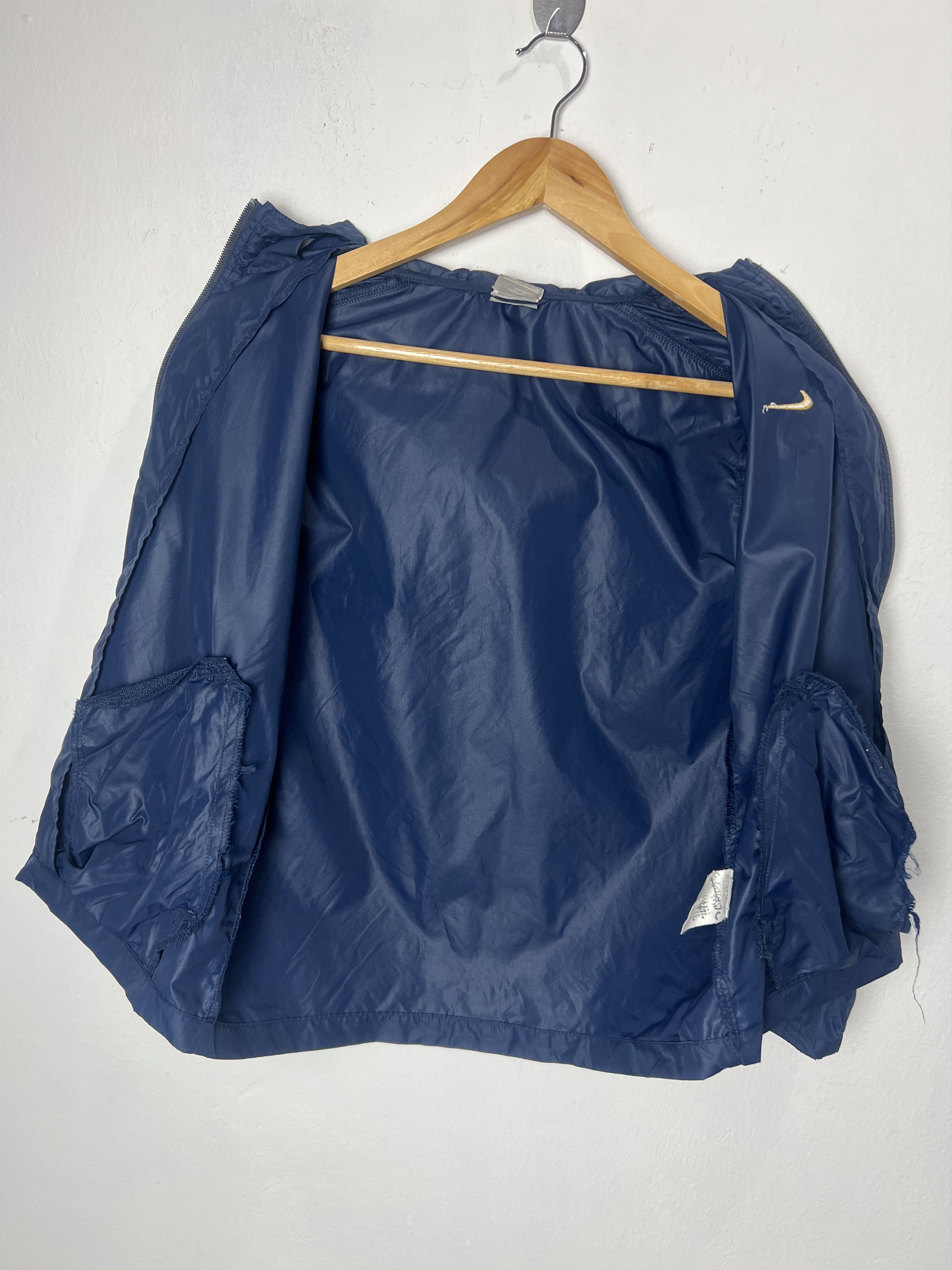 Nike NIKE Navy Blue Swoosh Y2k Windbreaker Jacket Size US XS / EU 42 / 0 - 8 Thumbnail