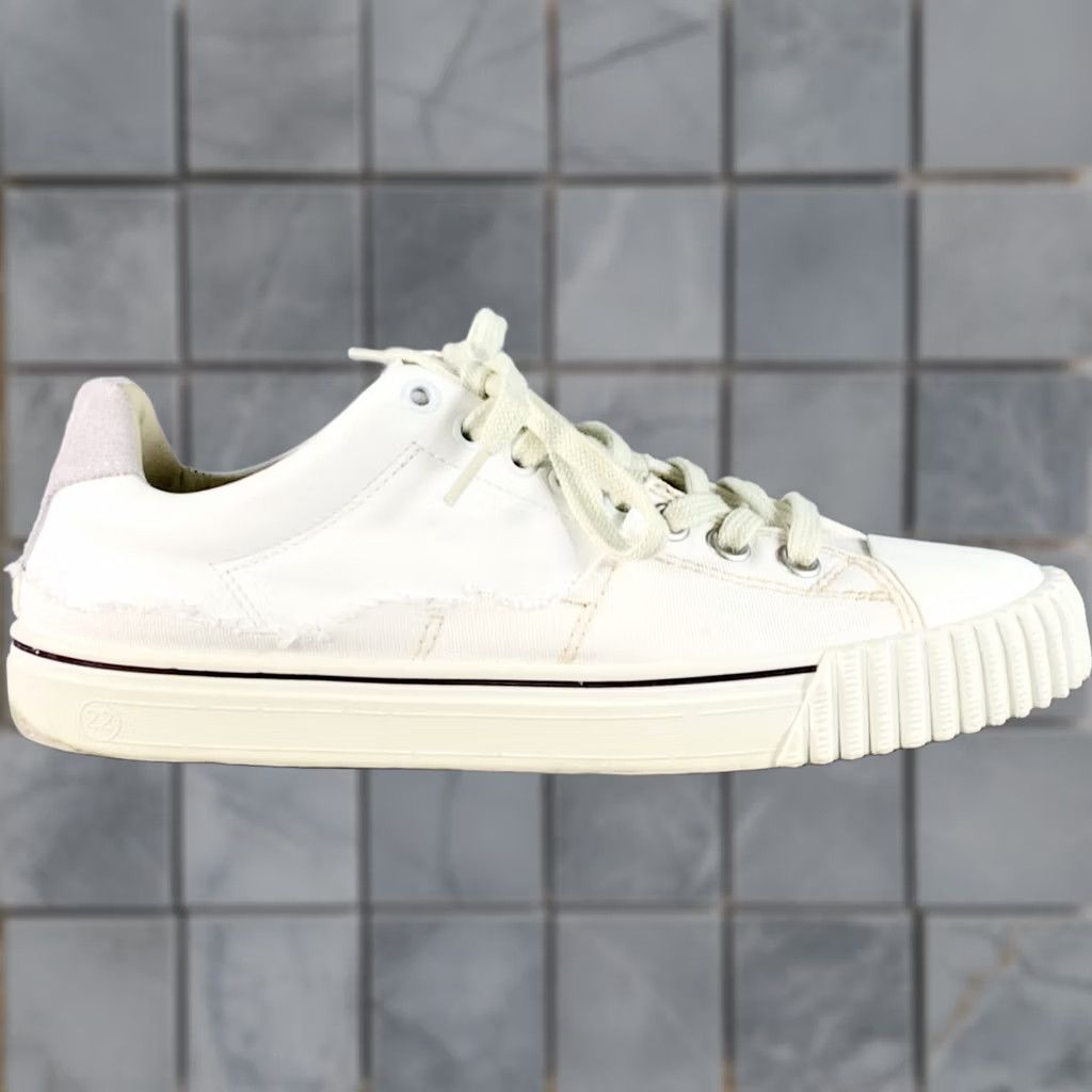 Maison Margiela MAISON MARGIELA Sneakers Size 5 White Leather Canvas Distressed Casual Men Size US 5 / EU 37 - 1 Thumbnail