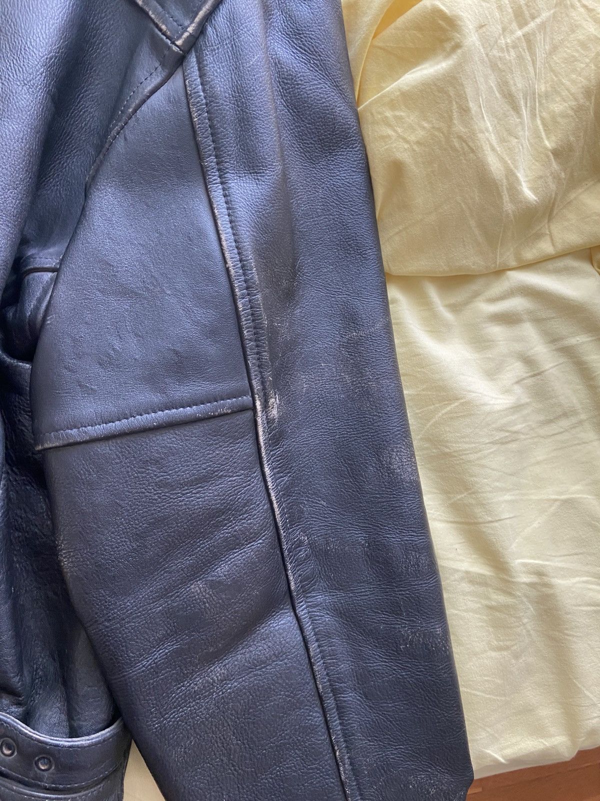 Genuine Leather Vintage real heavy leather bomber jacket Size US XXL / EU 58 / 5 - 13 Thumbnail