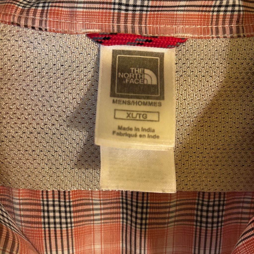 The North Face Mens The North Face Shortsleeve Shirt Size US XL / EU 56 / 4 - 2 Thumbnail