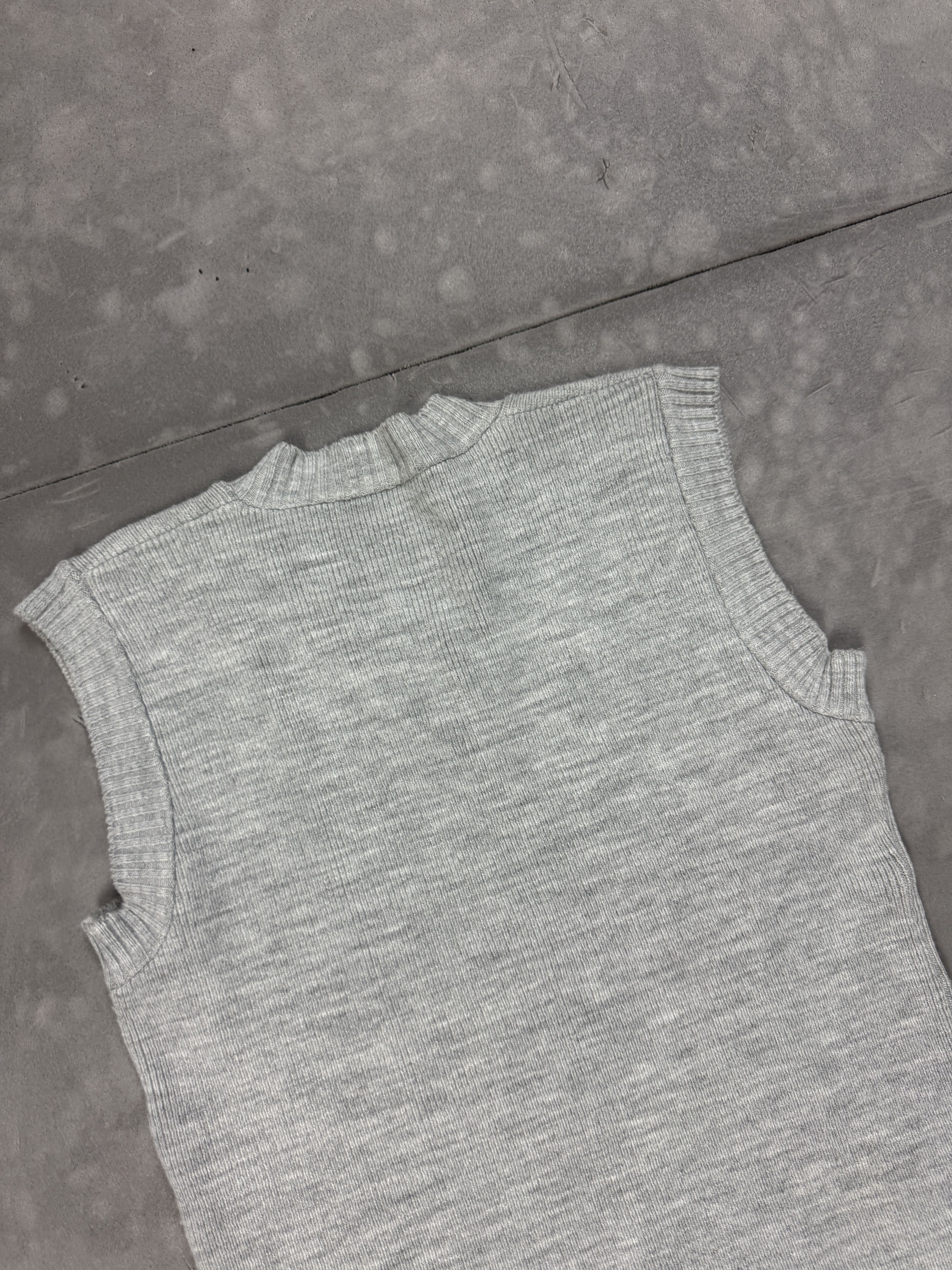 Vintage 90s Aesthetic Gray Sweater Vest Vintage S/M coquette y2k Size M / US 6-8 / IT 42-44 - 10 Thumbnail