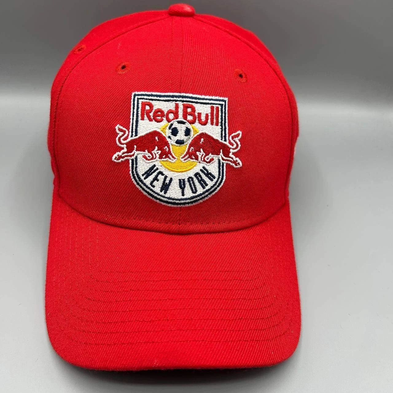 New Era New York Red Bulls Hat Men Red Embroidered MLS Strap Back Size ONE SIZE - 1 Thumbnail