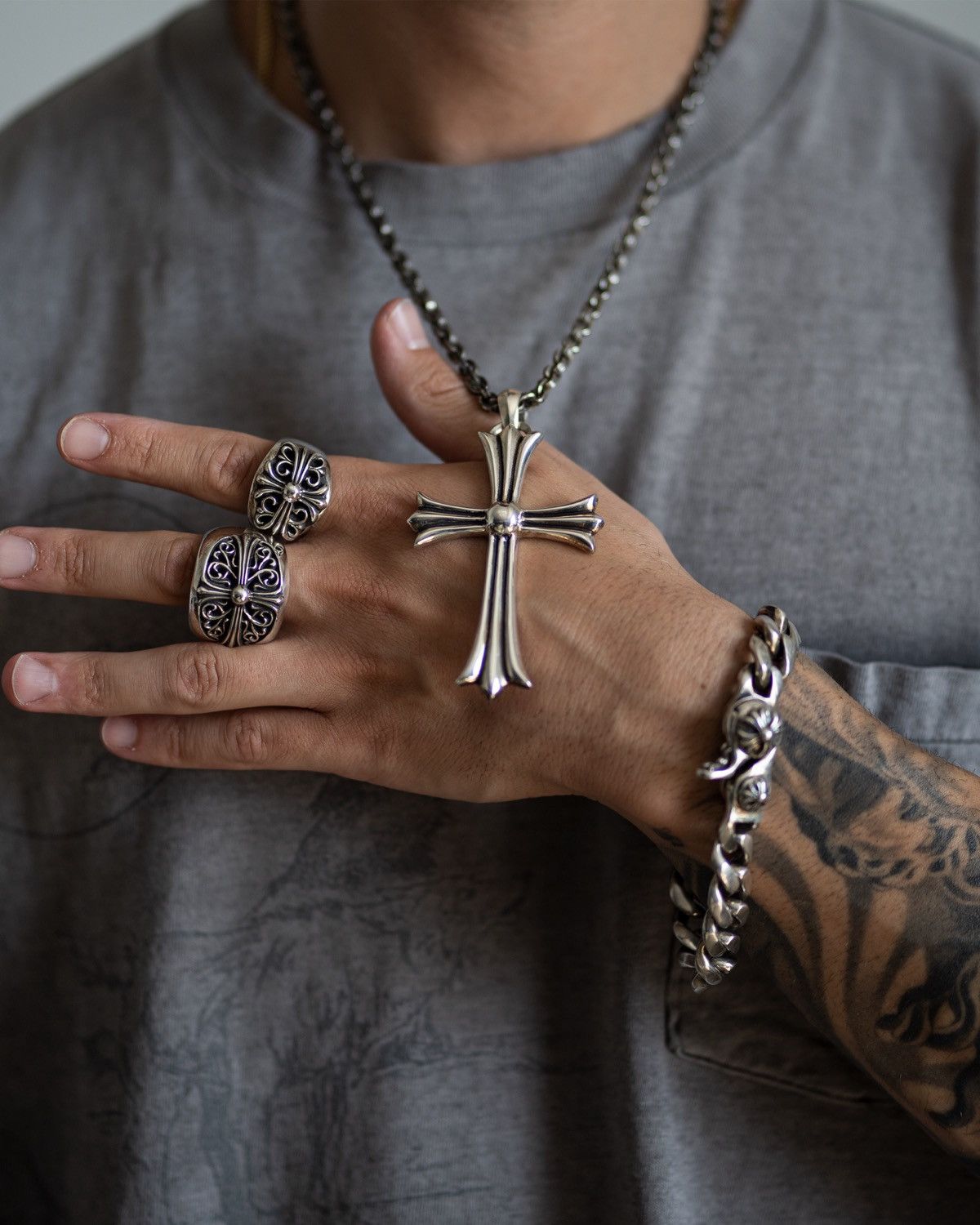 Chrome Hearts Chrome Hearts large cross pendant CH Ball chain ballchain Size ONE SIZE - 1 Thumbnail