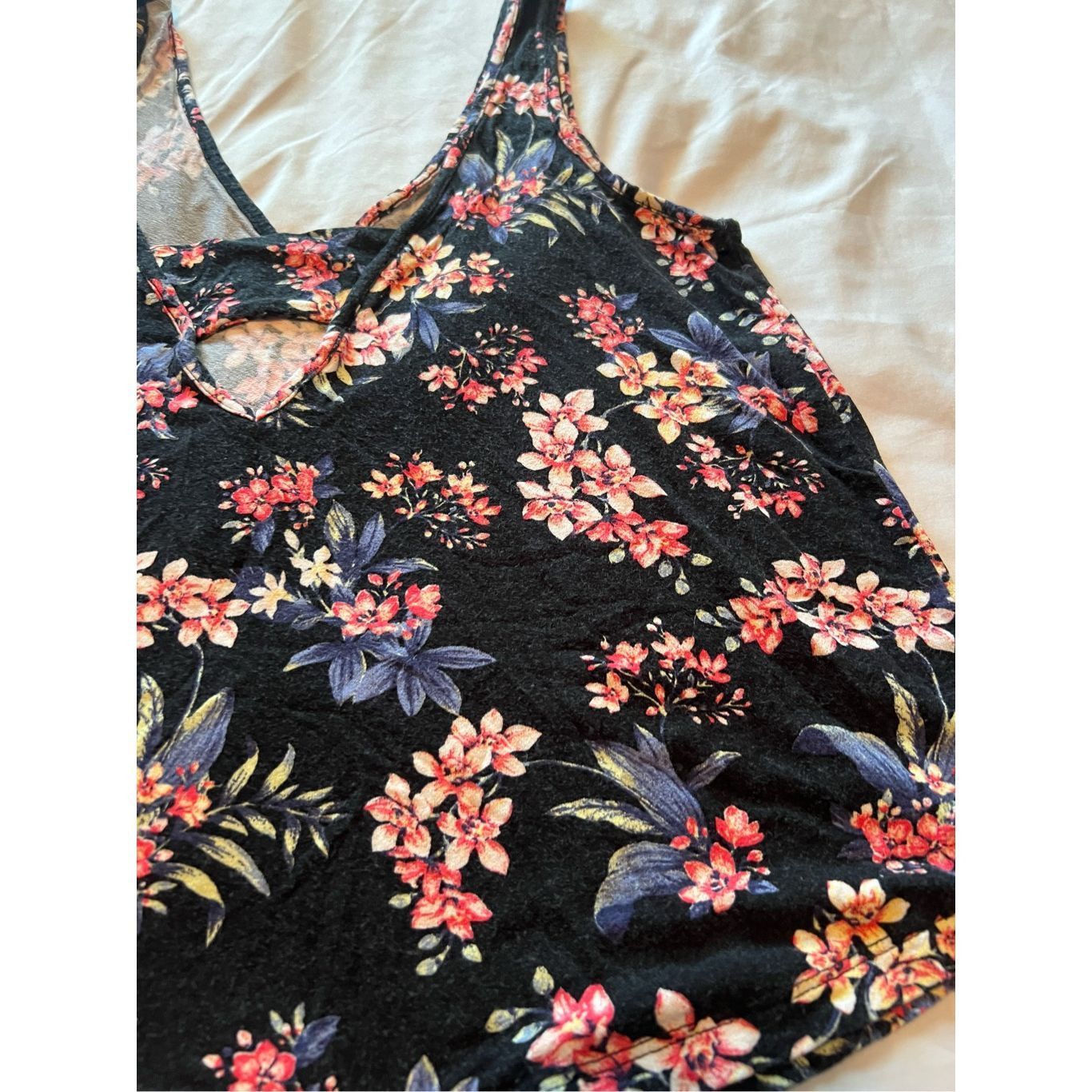 American Eagle Outfitters American Eagle Soft & Sexy Crepe Floral Tank Top Woman’s Siz Size M / US 6-8 / IT 42-44 - 6 Thumbnail
