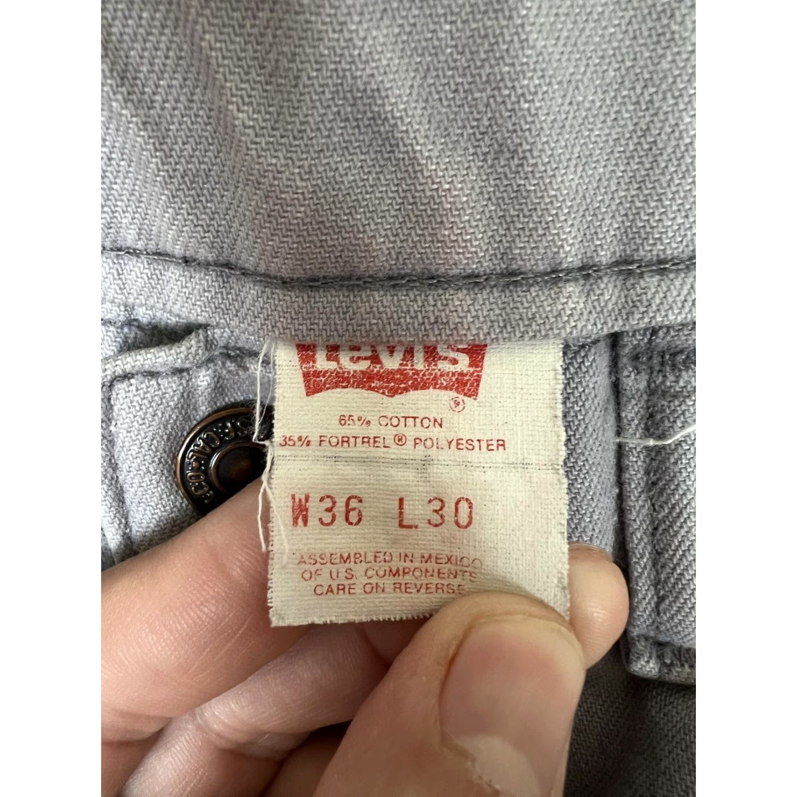 Levi's VINTAGE Levi's Jeans Mens 32x28 Gray Straight With a Skosh More Room 5-Pocket Denim Size US 32 / EU 48 - 4 Thumbnail