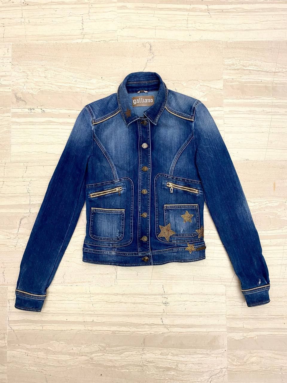John Galliano John Galliano Logo Star Wash Distressed Denim Jacket Y2K Size L / US 10 / IT 46 - 2 Thumbnail