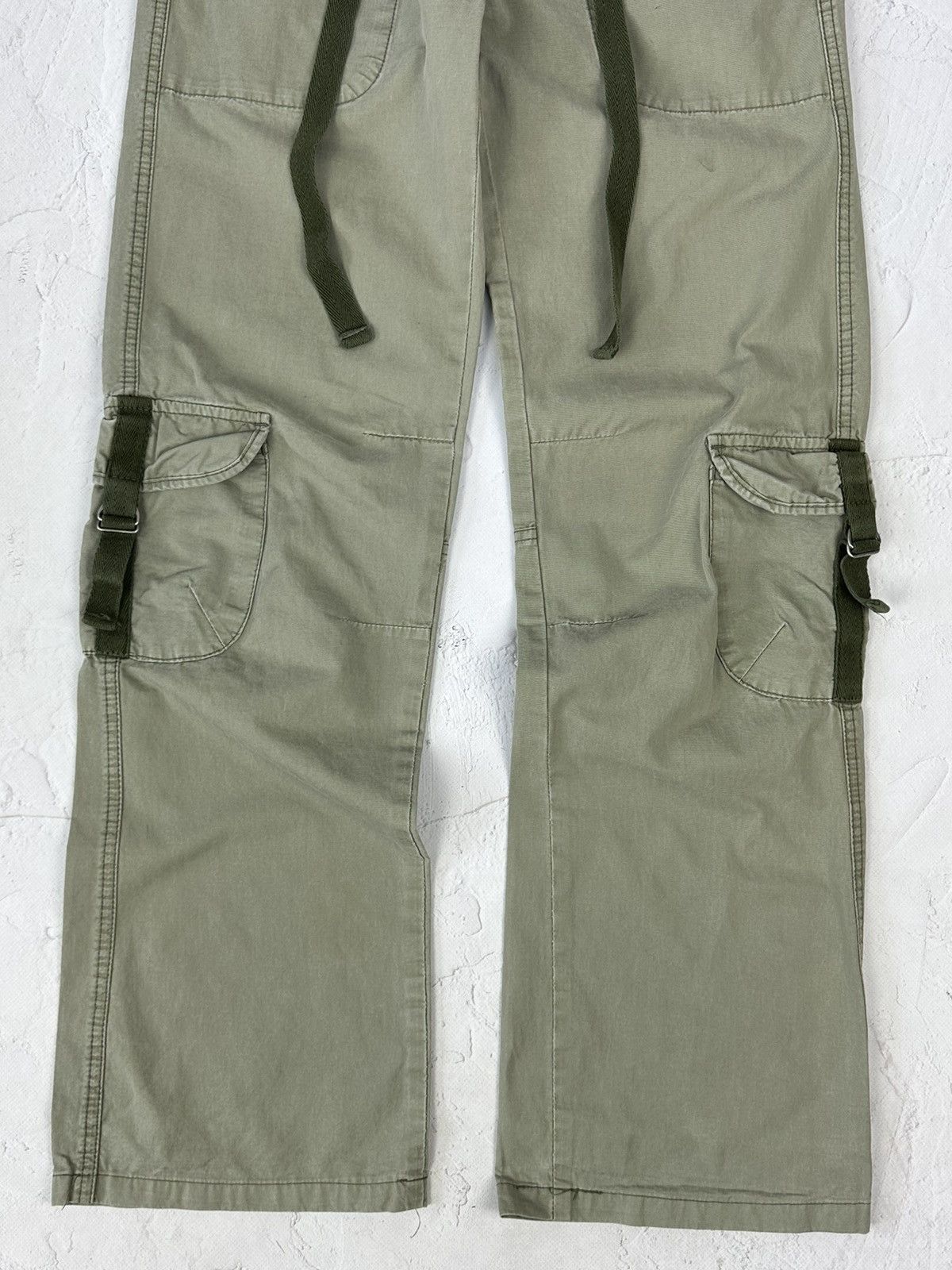 Vintage Vintage Cargo Bondage Pants Size 28" / US 6 / IT 42 - 2 Thumbnail