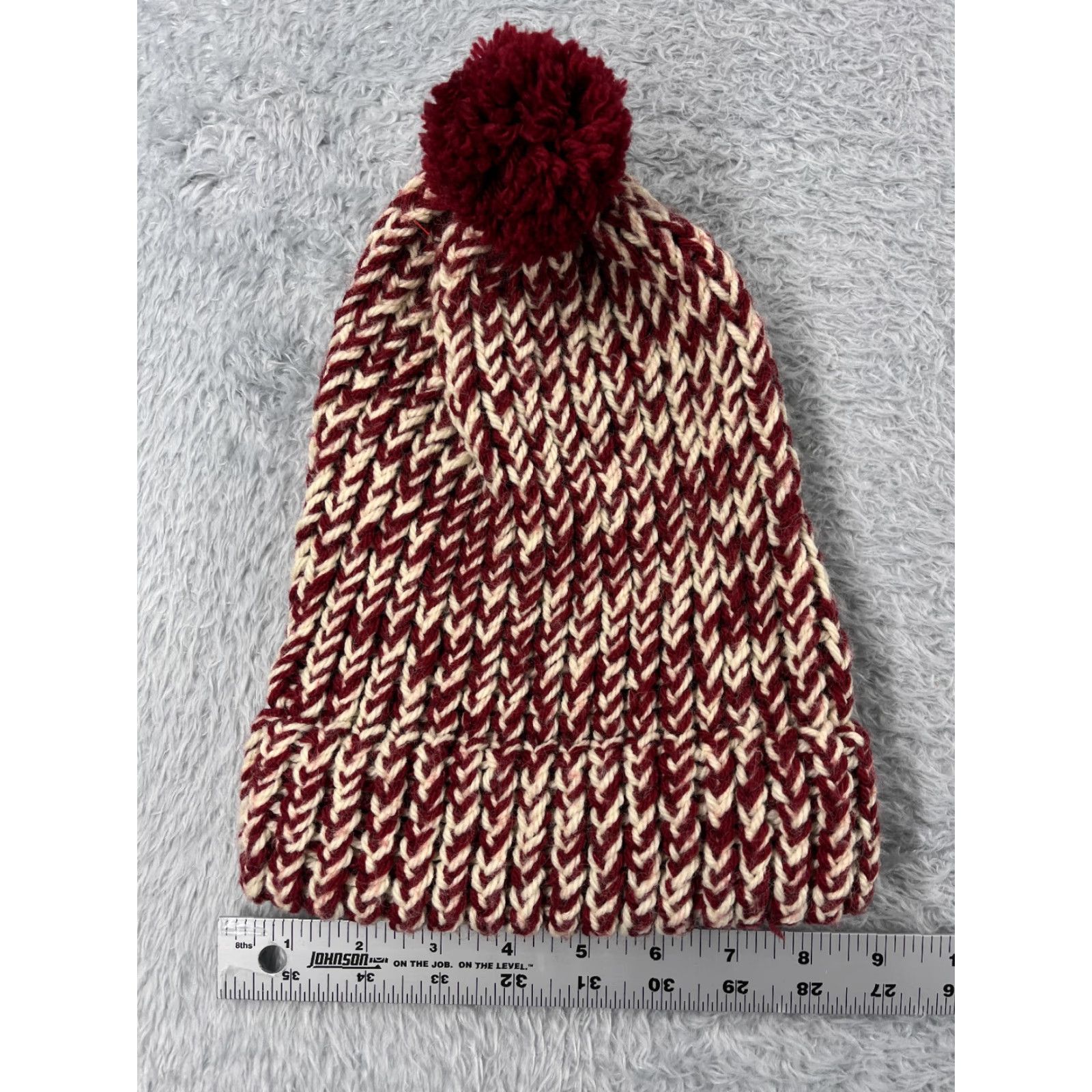 Vintage Beanie Toque Adult One Size Red White Knit Acrylic Blend Snow Ski Pom Size ONE SIZE - 4 Thumbnail