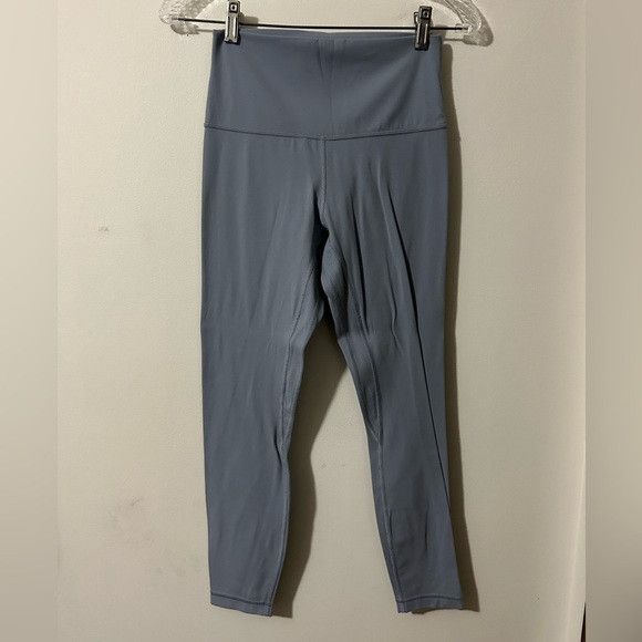 Lululemon Lululemon Align Hi-Rise Chambray Leggings 25” Size 28" / US 6 / IT 42 - 1 Thumbnail
