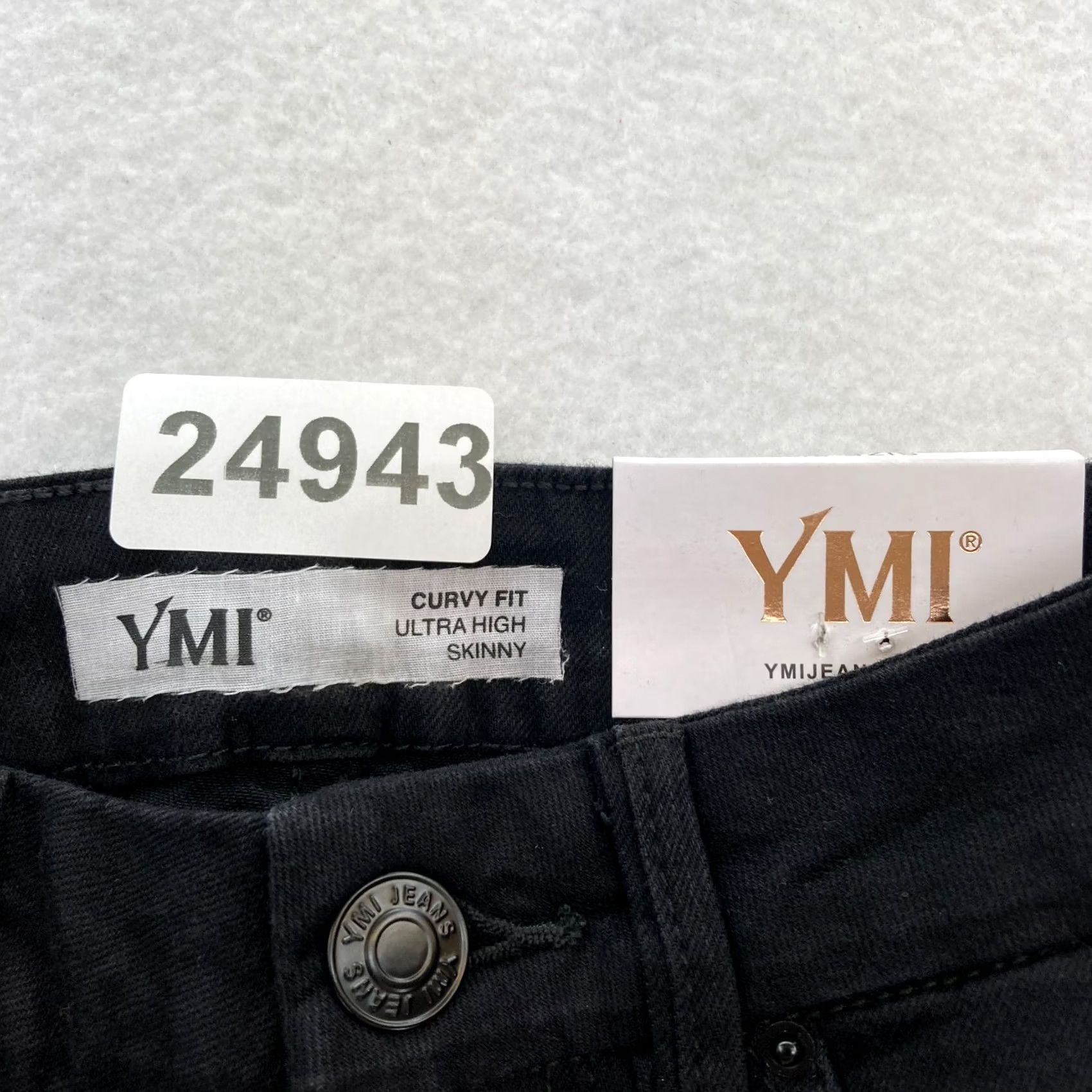Vintage YMI Jeans Juniors Curvy Skinny Ultra High Waisted Black Stretch Denim Slim Rise 10" Inseam 29" 26 Waist 3/26 Womens Size 26" / US 2 / IT 38 - 4 Thumbnail