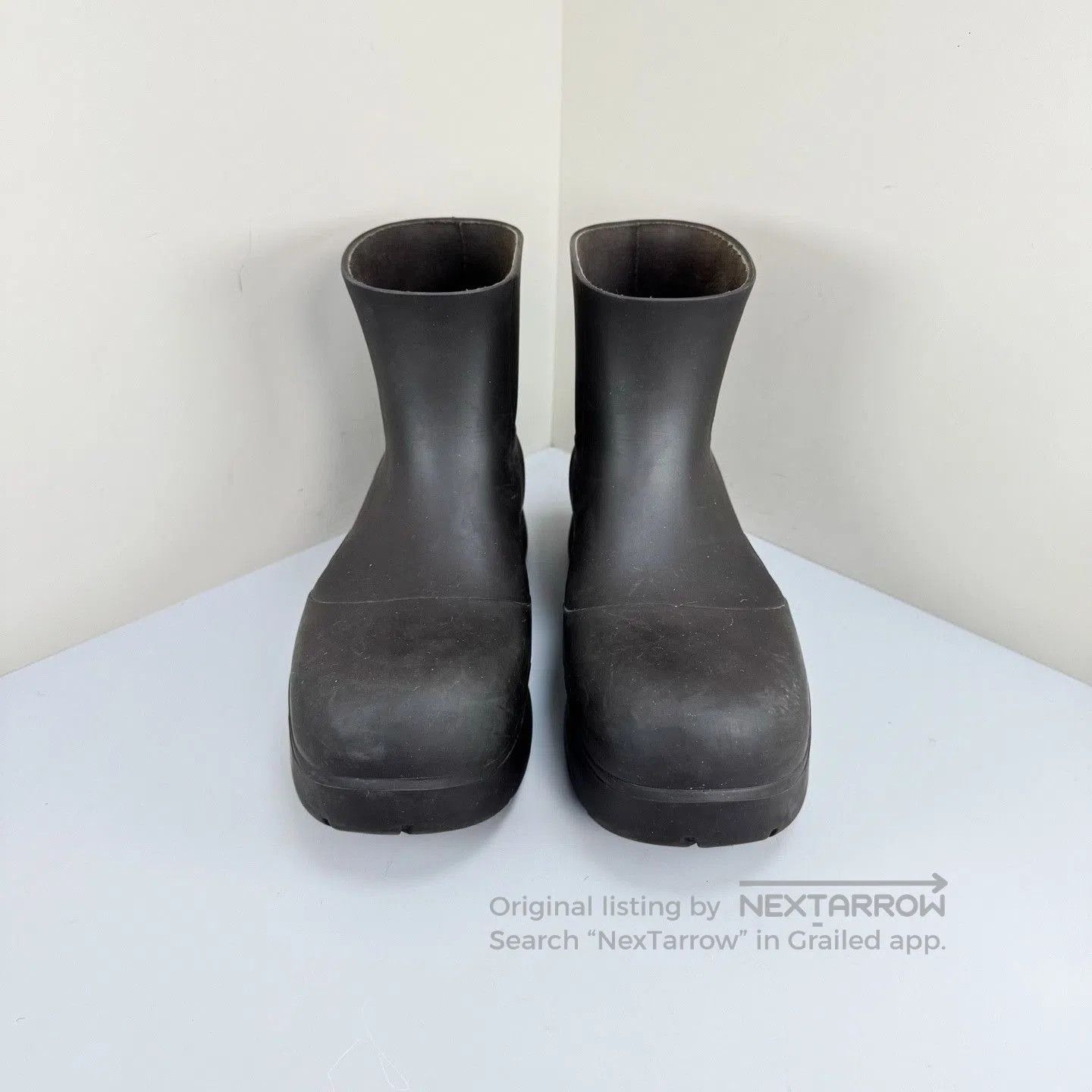 Bottega Veneta Bottega Veneta Brown Rubber Rain Boots. Size US 8 / EU 41 - 2 Thumbnail