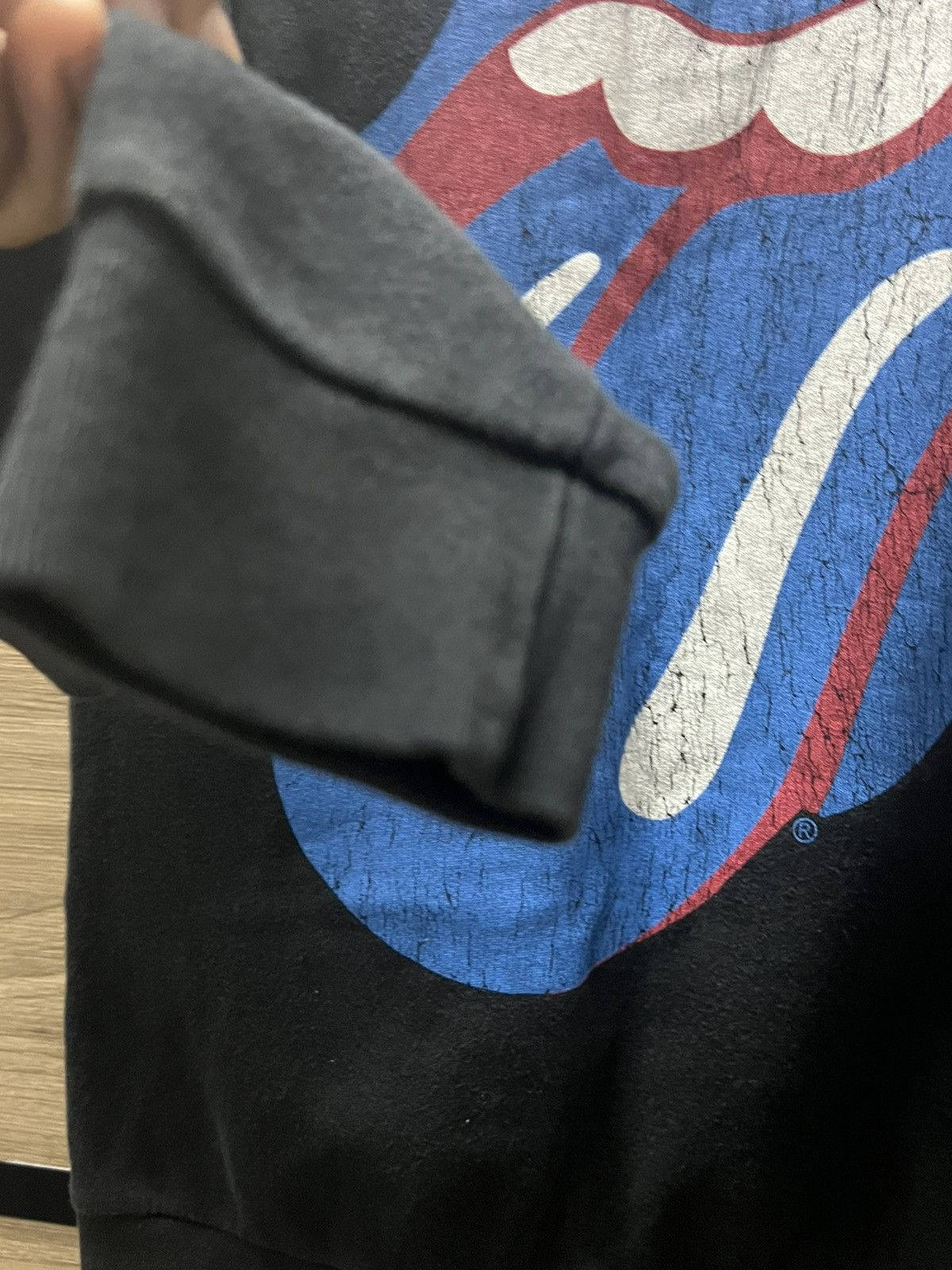 The Rolling Stones The Rolling Stones zara sweater black big logo vintage rock Size US L / EU 52-54 / 3 - 7 Thumbnail