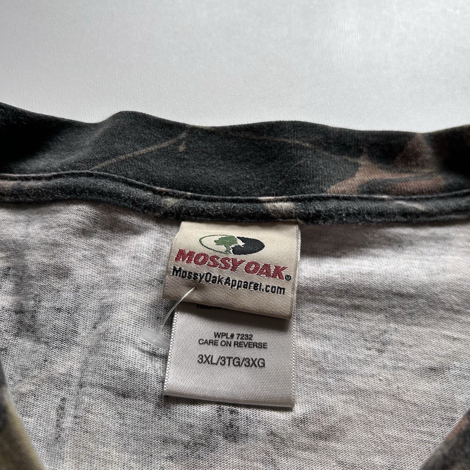 Mossy Oaks Vintage Mossy Oak Camo Pocket T-Shirt Y2K Hunting 3XL Rare Size US XXL / EU 58 / 5 - 5 Thumbnail