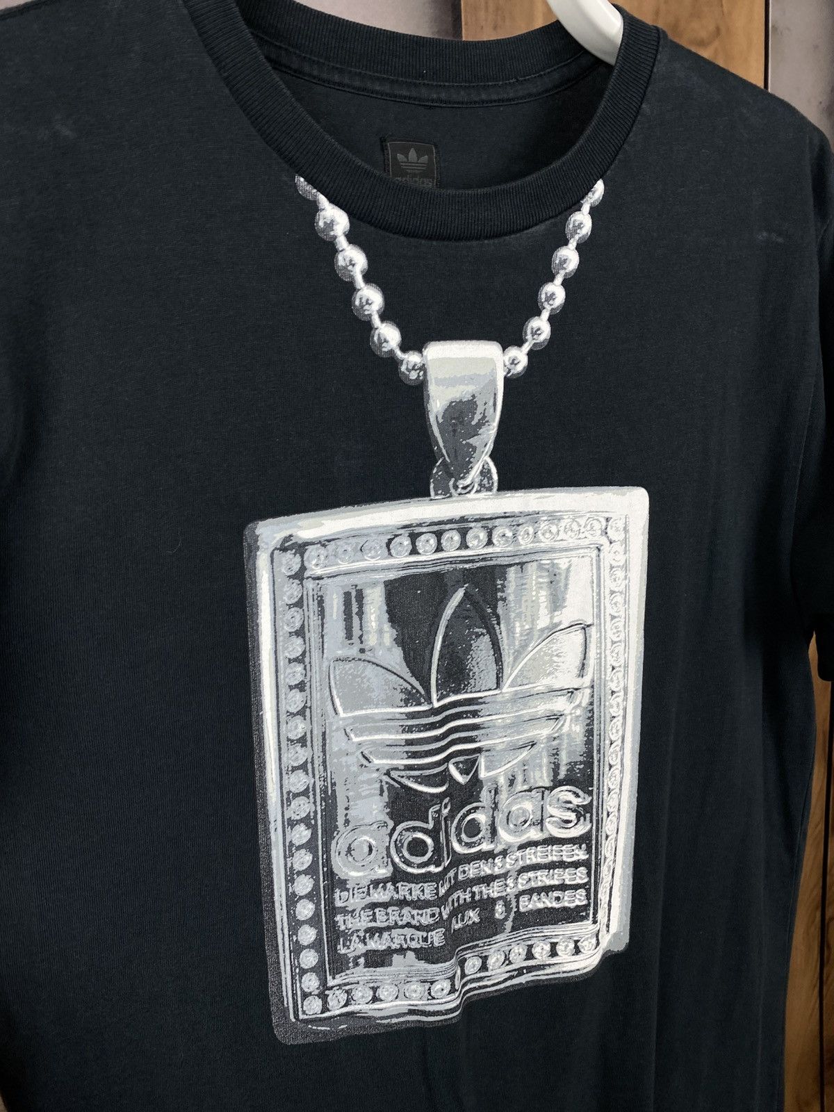 Adidas 🎙️Vintage T-Shirt Adidas Rap Silver Chain Big Logo Tee🎙️ Size US M / EU 48-50 / 2 - 6 Thumbnail