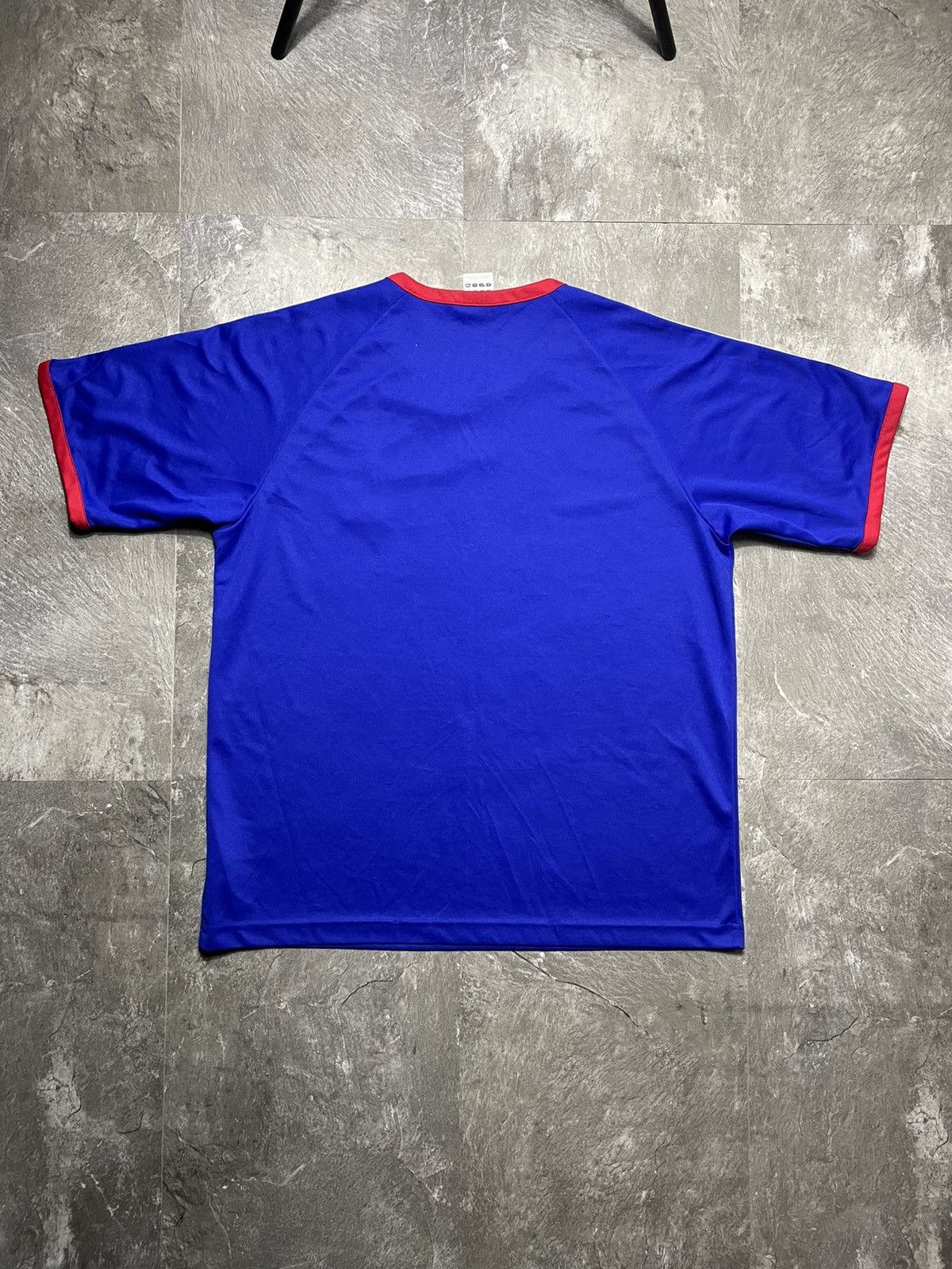 Adidas Vintage France Home 2005 Soccer Jersey rare Size L Size US L / EU 52-54 / 3 - 7 Thumbnail