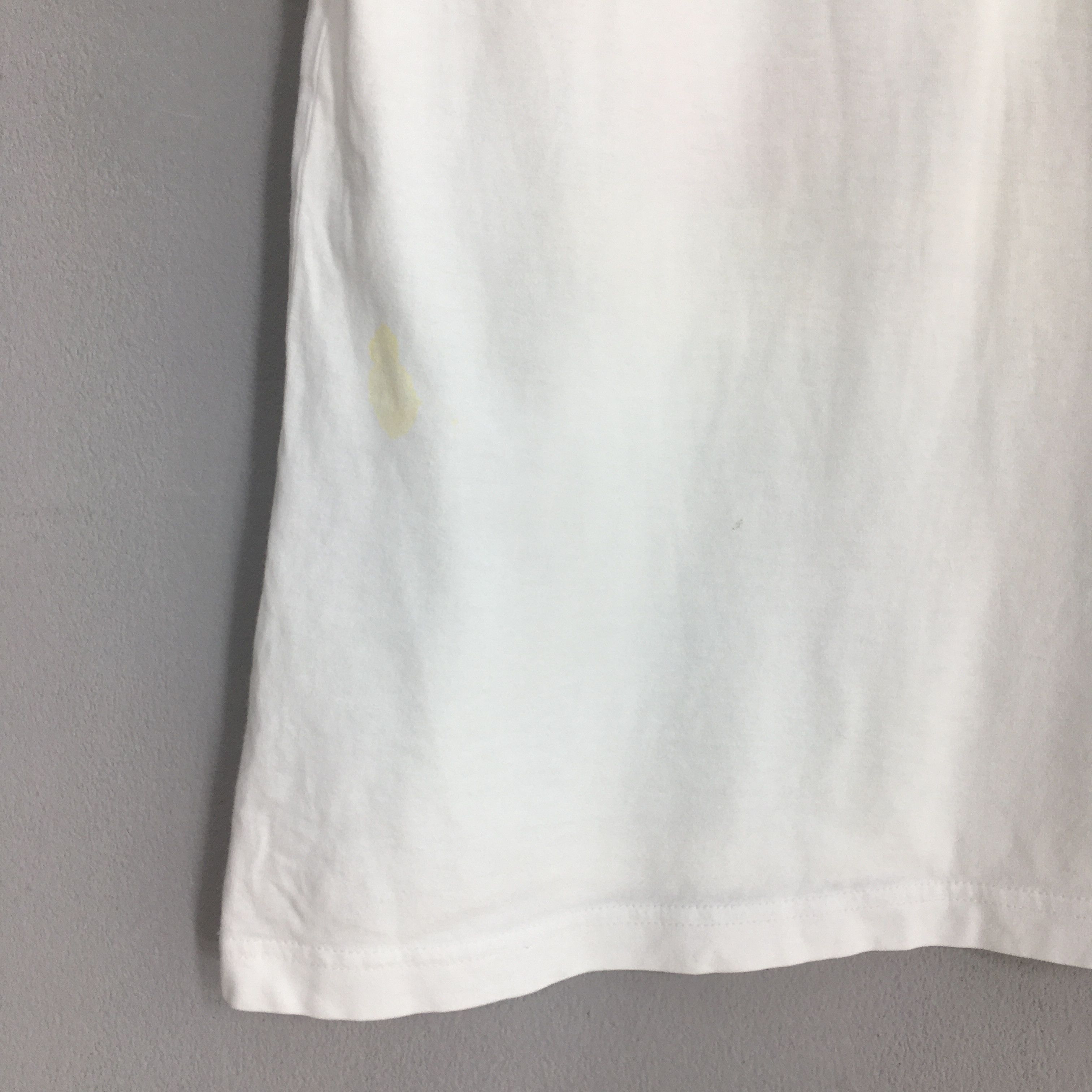 Anime × Uniqlo × Vintage Urusei Yatsura Tiger Fight Anime Manga Tshirt Size L Size US L / EU 52-54 / 3 - 8 Thumbnail