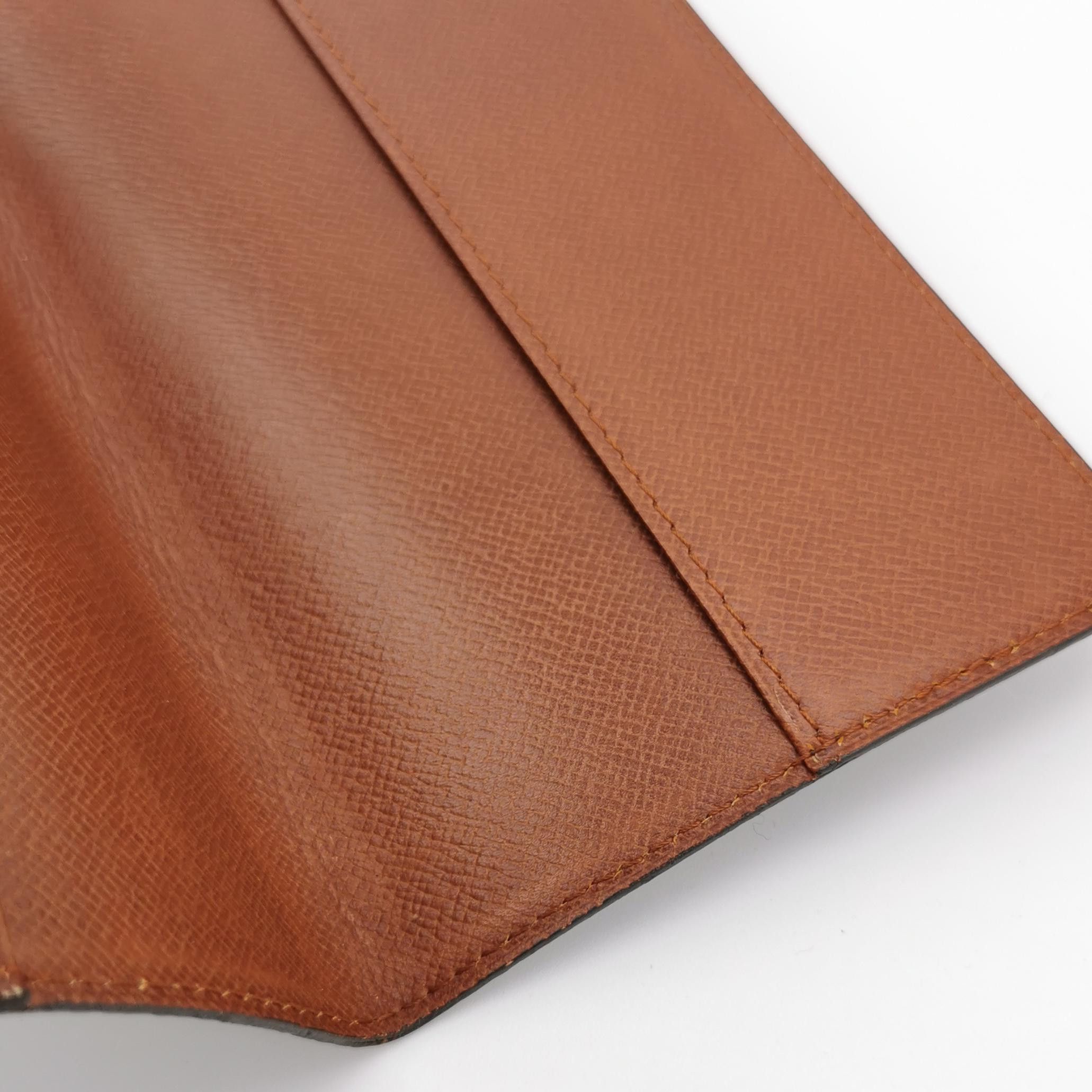 Louis Vuitton Louis Vuitton (LV) Monogram printed vintage notebook cover Size ONE SIZE - 7 Thumbnail