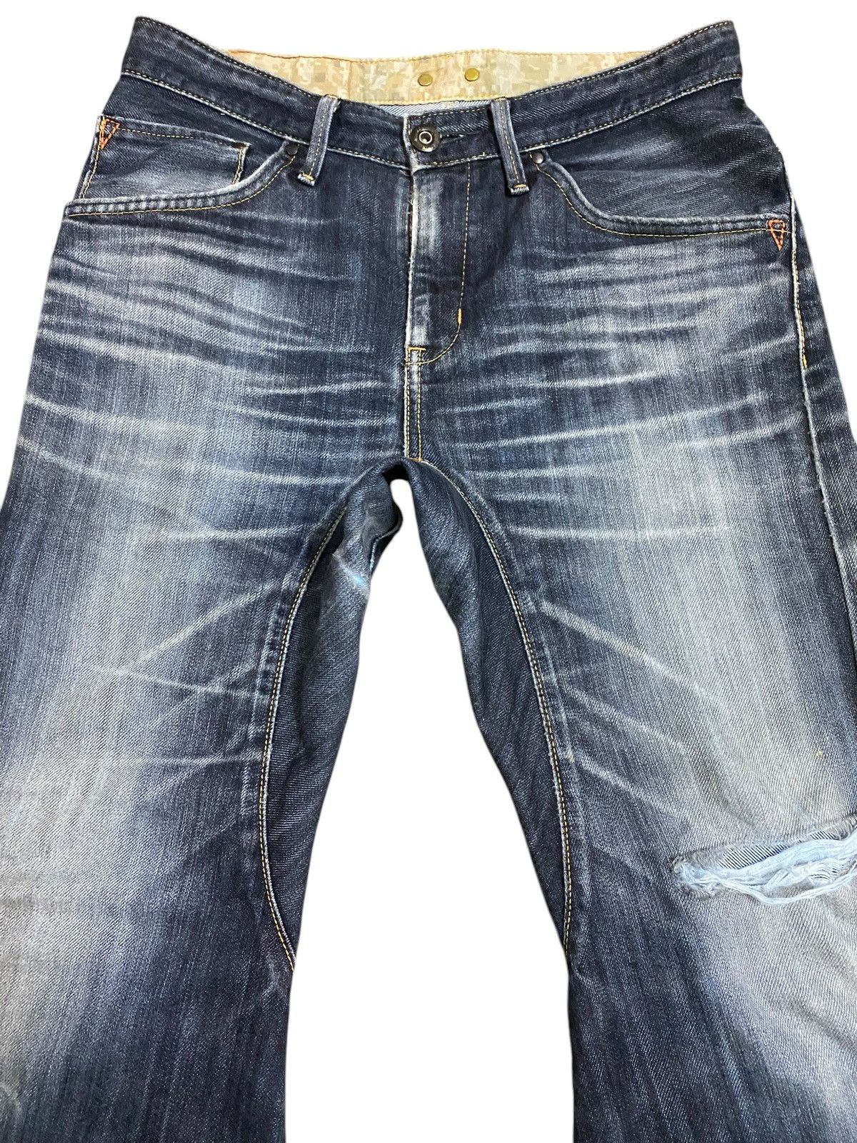 Edwin Vintage Edwin 503 Blue Wash Distressed Twist Leg Loose Jeans Size US 31 - 3 Thumbnail
