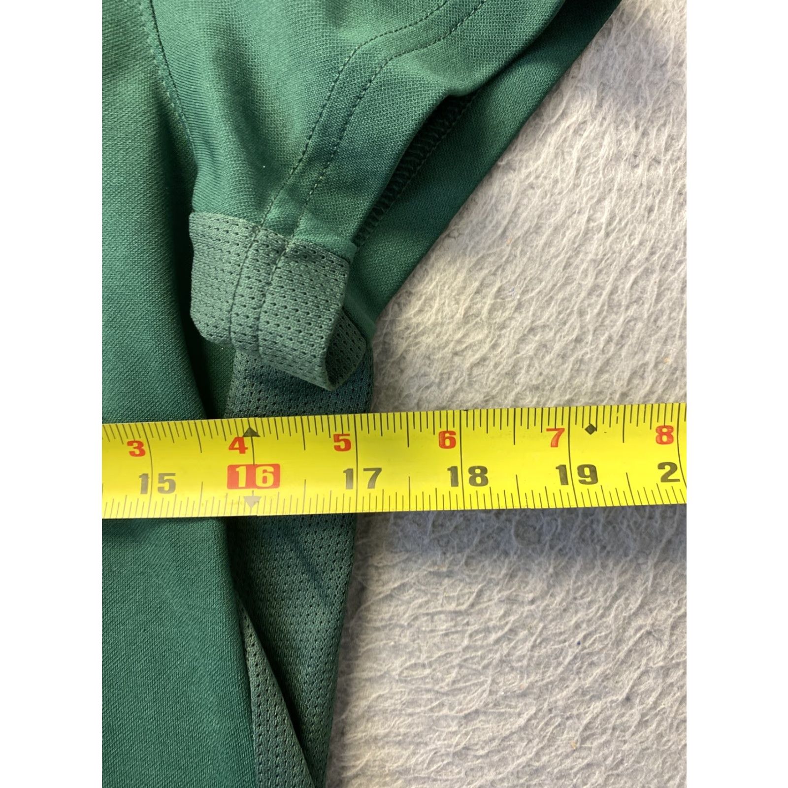 Nike Nike Dri-Fit Womens Activewear Shirt Size M Green Short Sleeve Vented /52-58 Size M / US 6-8 / IT 42-44 - 4 Thumbnail