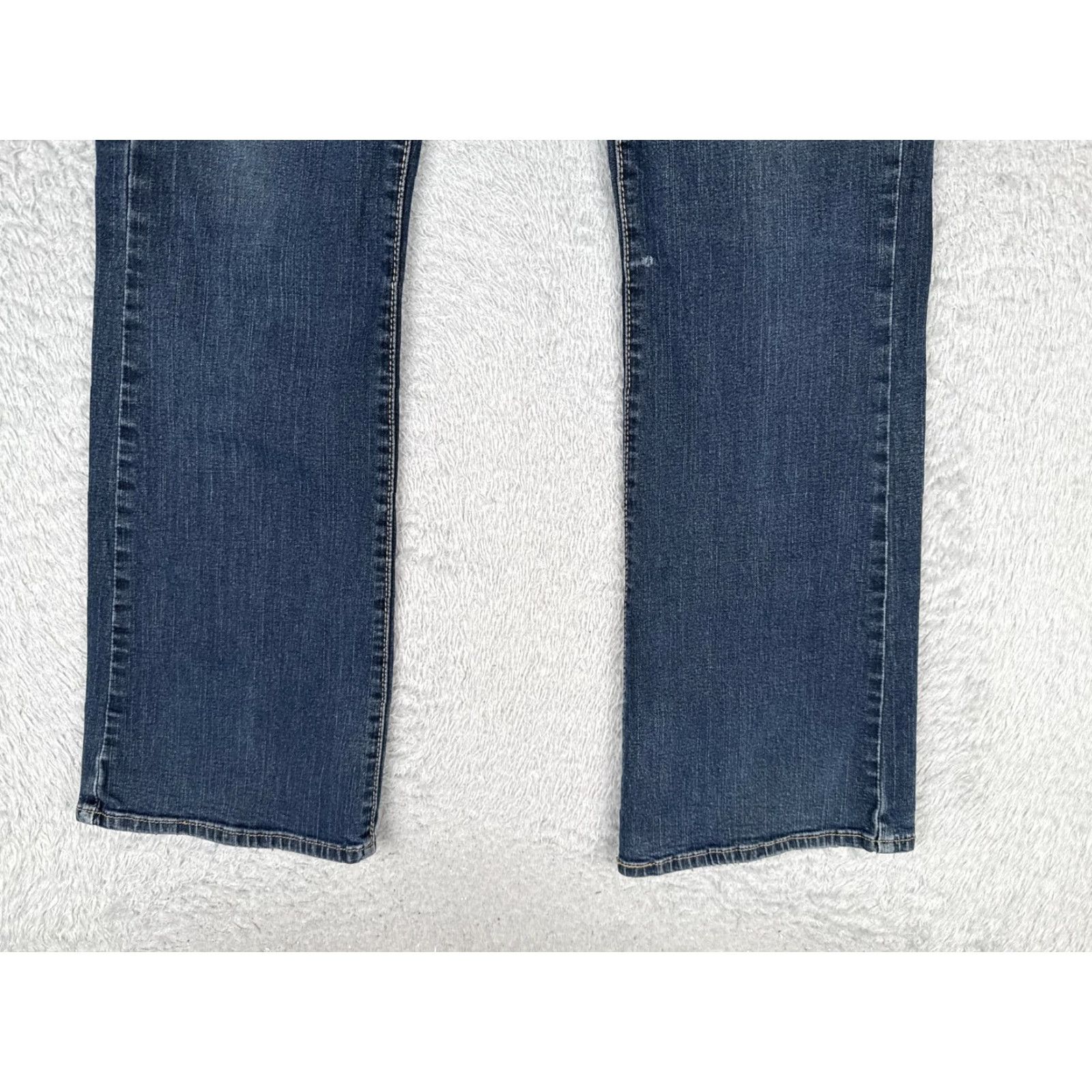 Levi's Signature Levi Strauss Jeans Womens 12M Mid Rise Curvy Bootcut Stretch 30x30 Blue 90s Jeans Womens Girls Mens? Size 34" / US 12 / IT 48 - 2 Thumbnail
