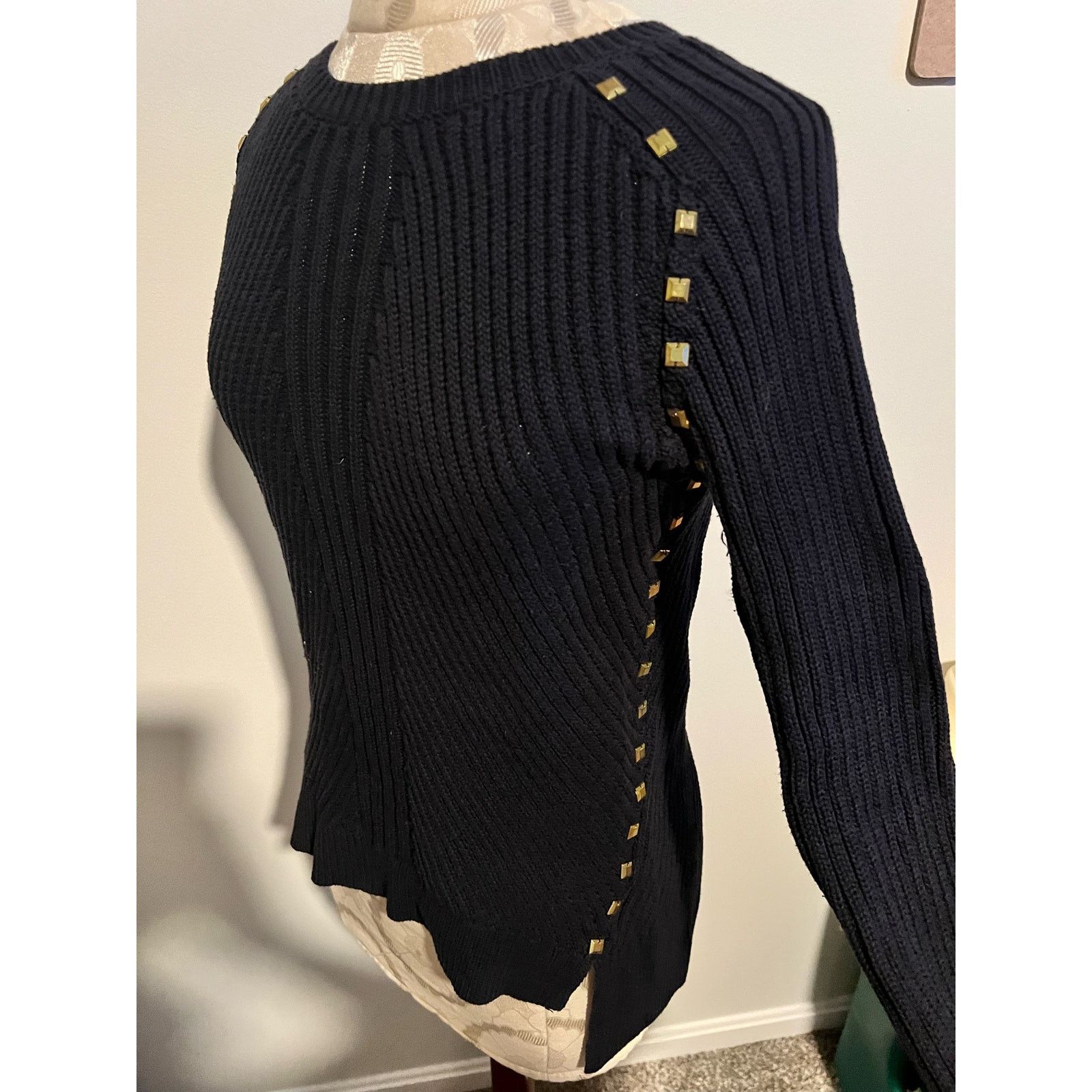 Michael Kors Michael Kors Long Sleeve Studded Crewneck Sweater Medium Size M / US 6-8 / IT 42-44 - 3 Thumbnail