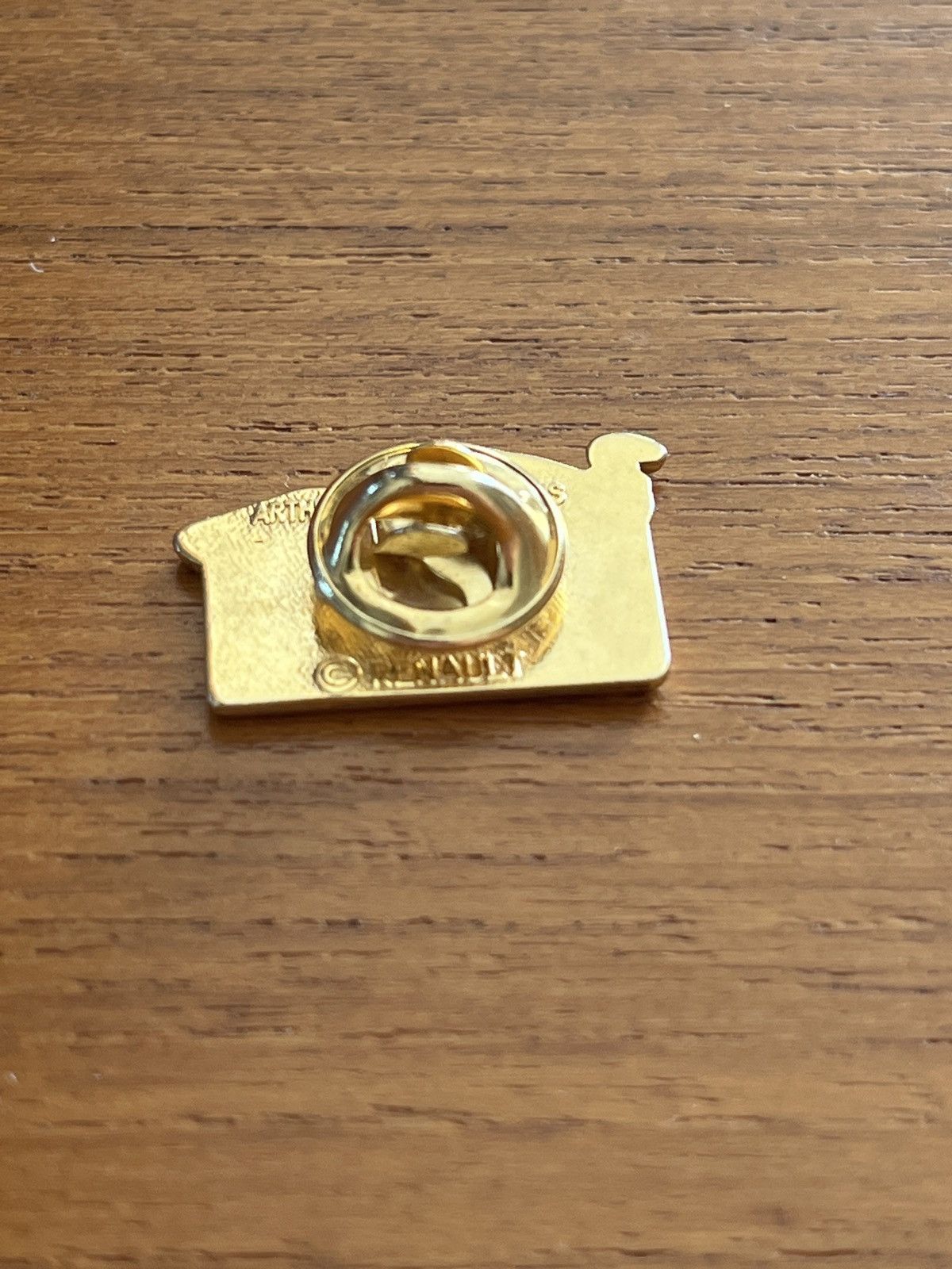Formula 1 Renault Williams Formula One 1992 world champion vintage pin Size ONE SIZE - 4 Thumbnail