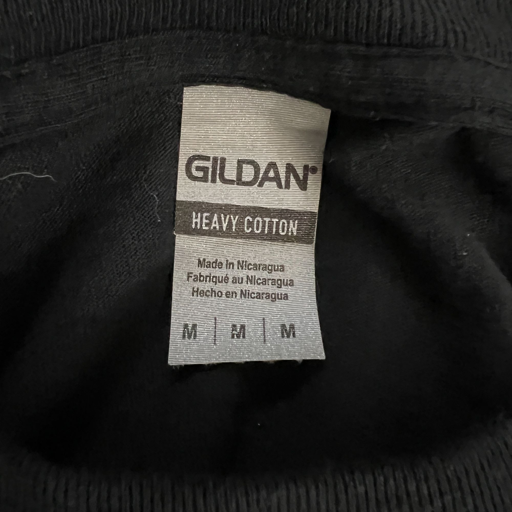 Gildan Skin Of A Different Color Tattoo & Piercing M T-Shirt Shirt Size US M / EU 48-50 / 2 - 4 Thumbnail