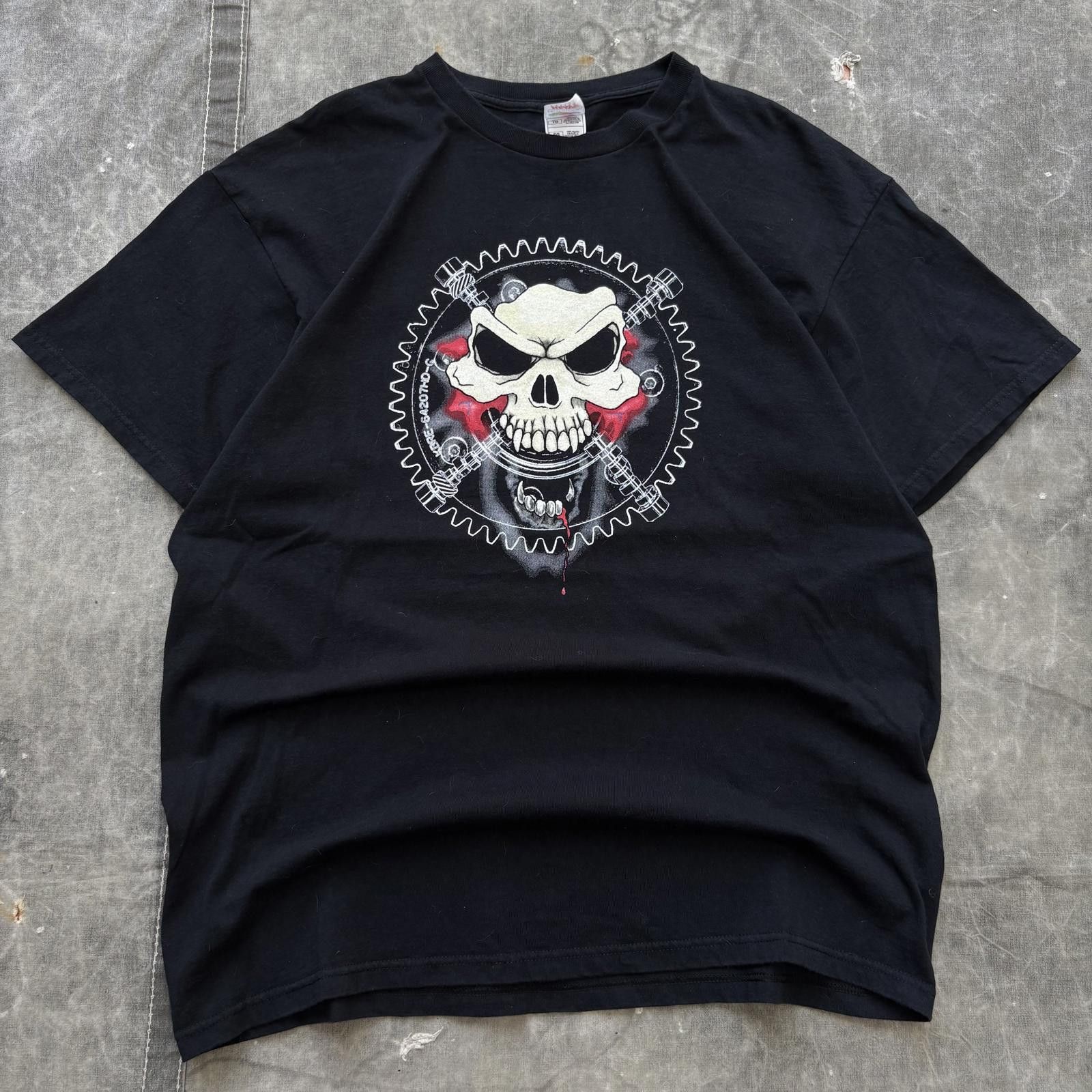 Fruit Of The Loom Vintage Y2K Who’s Next Skull Blood Fangs Grunge Horror Shirt Size US XL / EU 56 / 4 - 1 Thumbnail