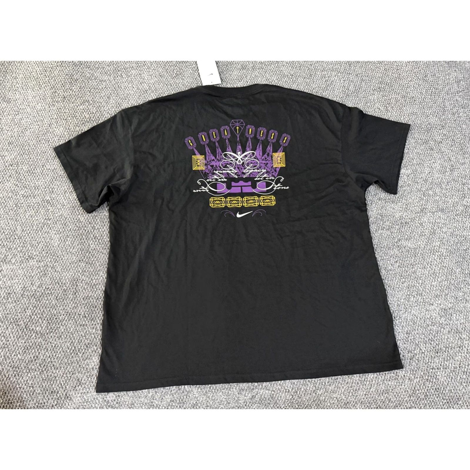 Nike Nike Shirt Mens 2XL Black Greatness Crown Graphic Lebron James Basketball Shirt Mens 2XL Black Greatness Crown Nike Swoosh Graphic Tee Size US XXL / EU 58 / 5 - 2 Thumbnail
