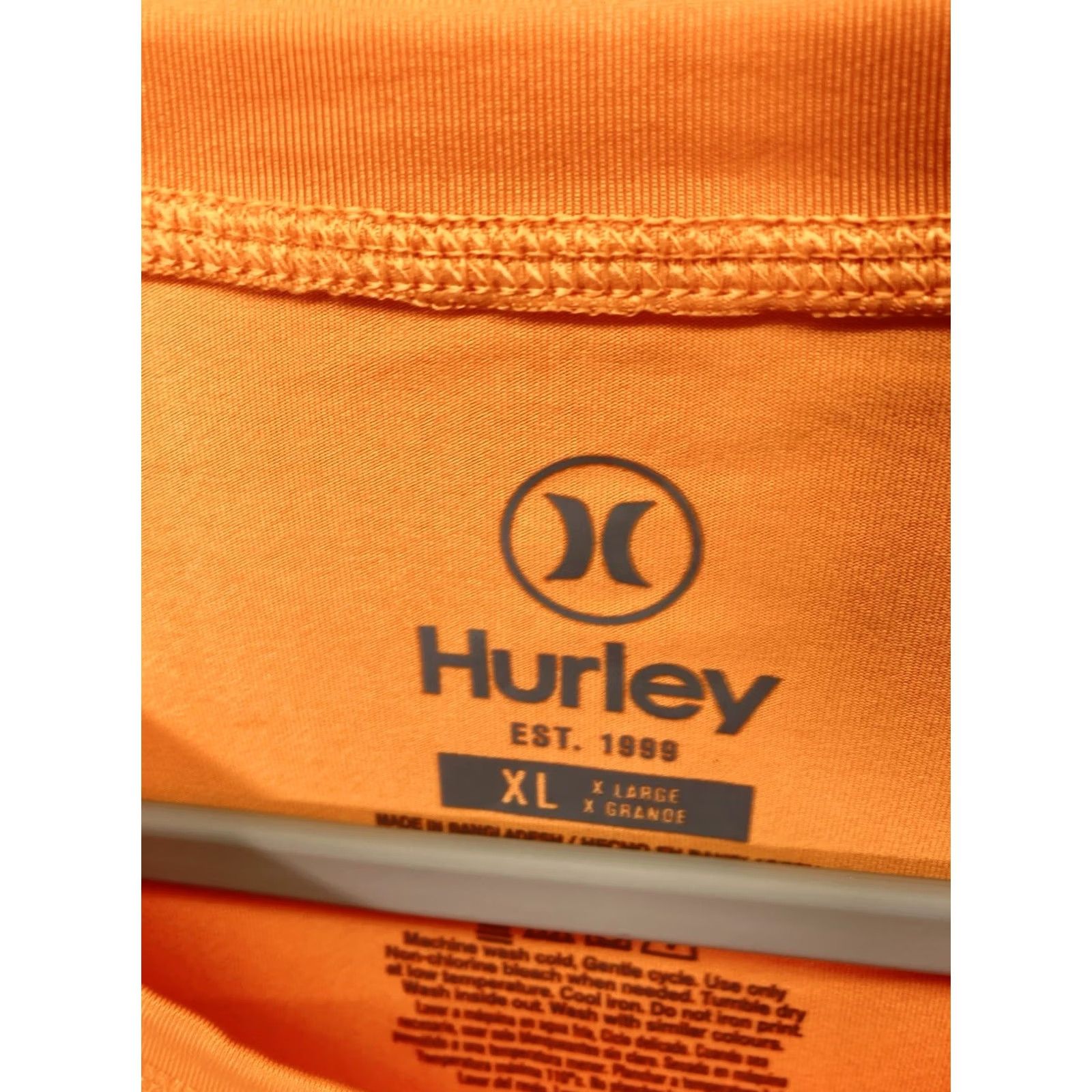 Hurley Hurley UV TShirt Men XL Orange Long Sleeve Moisture Wicking Pullover NWOT Shirt Size US XL / EU 56 / 4 - 5 Thumbnail