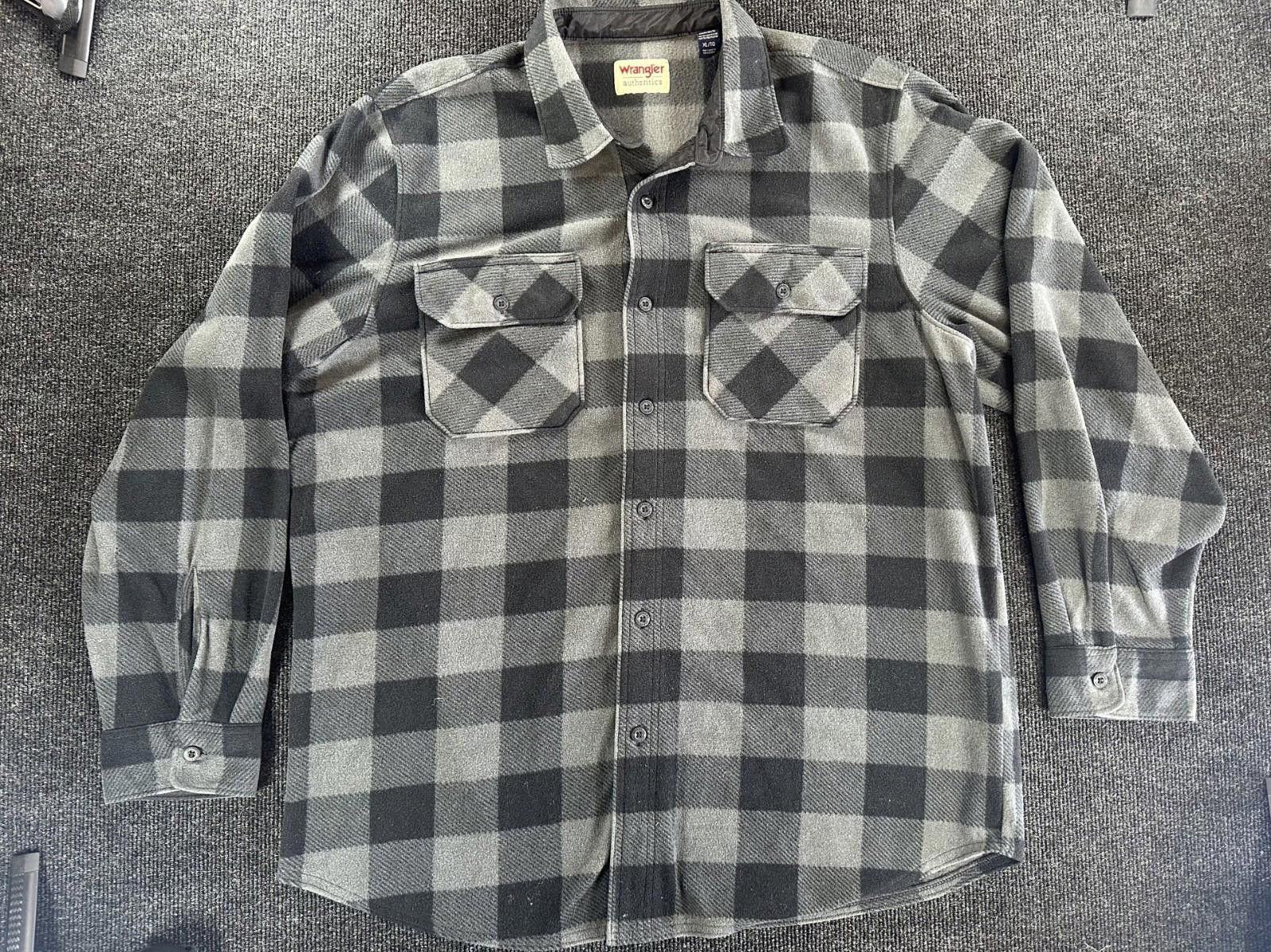 Wrangler Wrangler Authentics XL Gray/Black Button Down Fleece Size US XL / EU 56 / 4 - 1 Thumbnail
