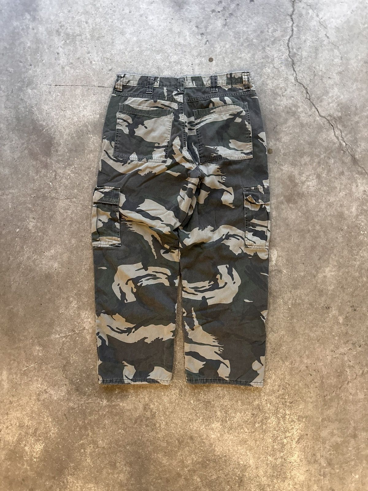 Vintage × Wrangler Y2K Wrangler Quilted Camo Cargo Pants Size US 36 / EU 52 - 8 Thumbnail