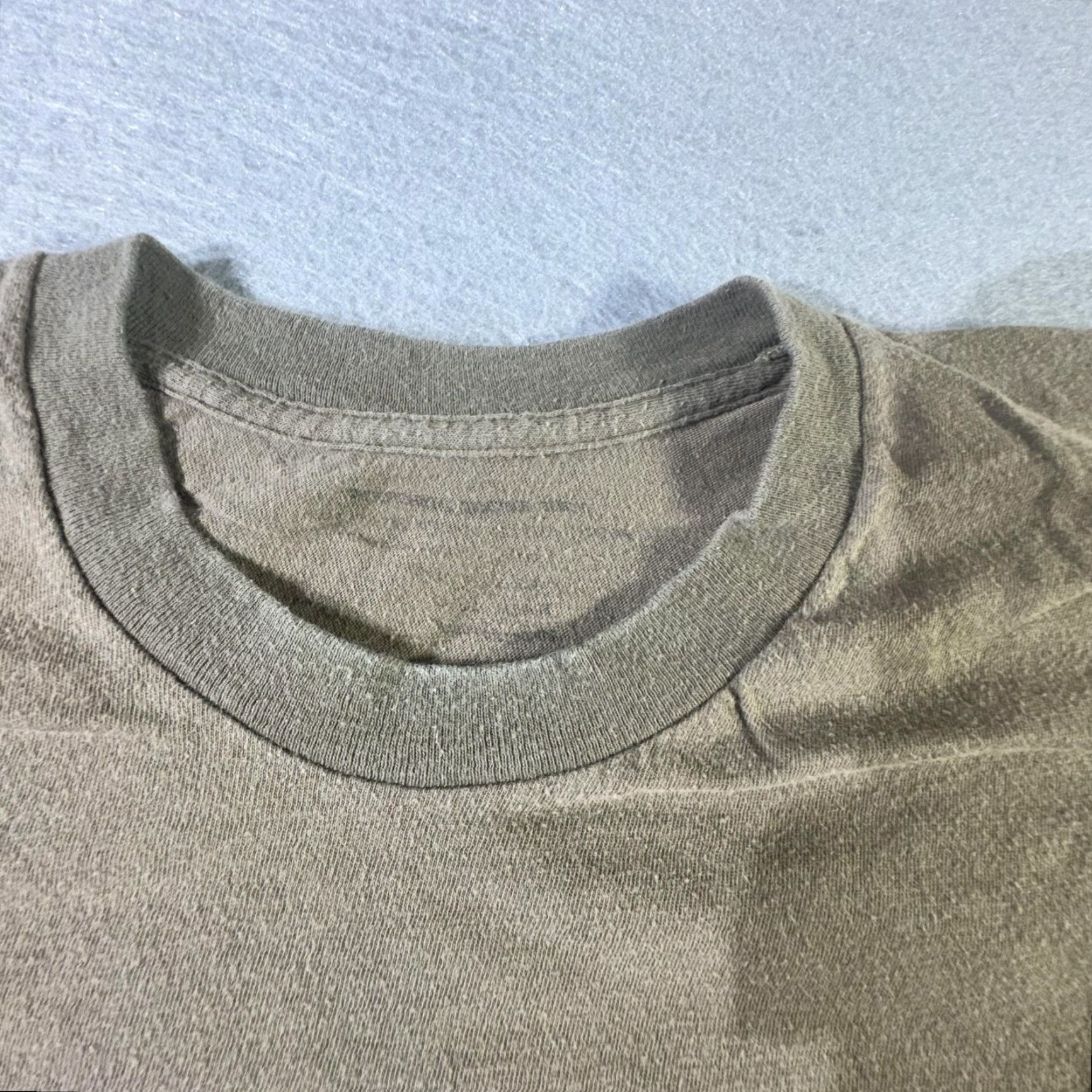 Vintage Brown T-Shirt Mens Large Short Sleeve Crewneck Casual Lightweight Soft Tee Size US L / EU 52-54 / 3 - 4 Thumbnail