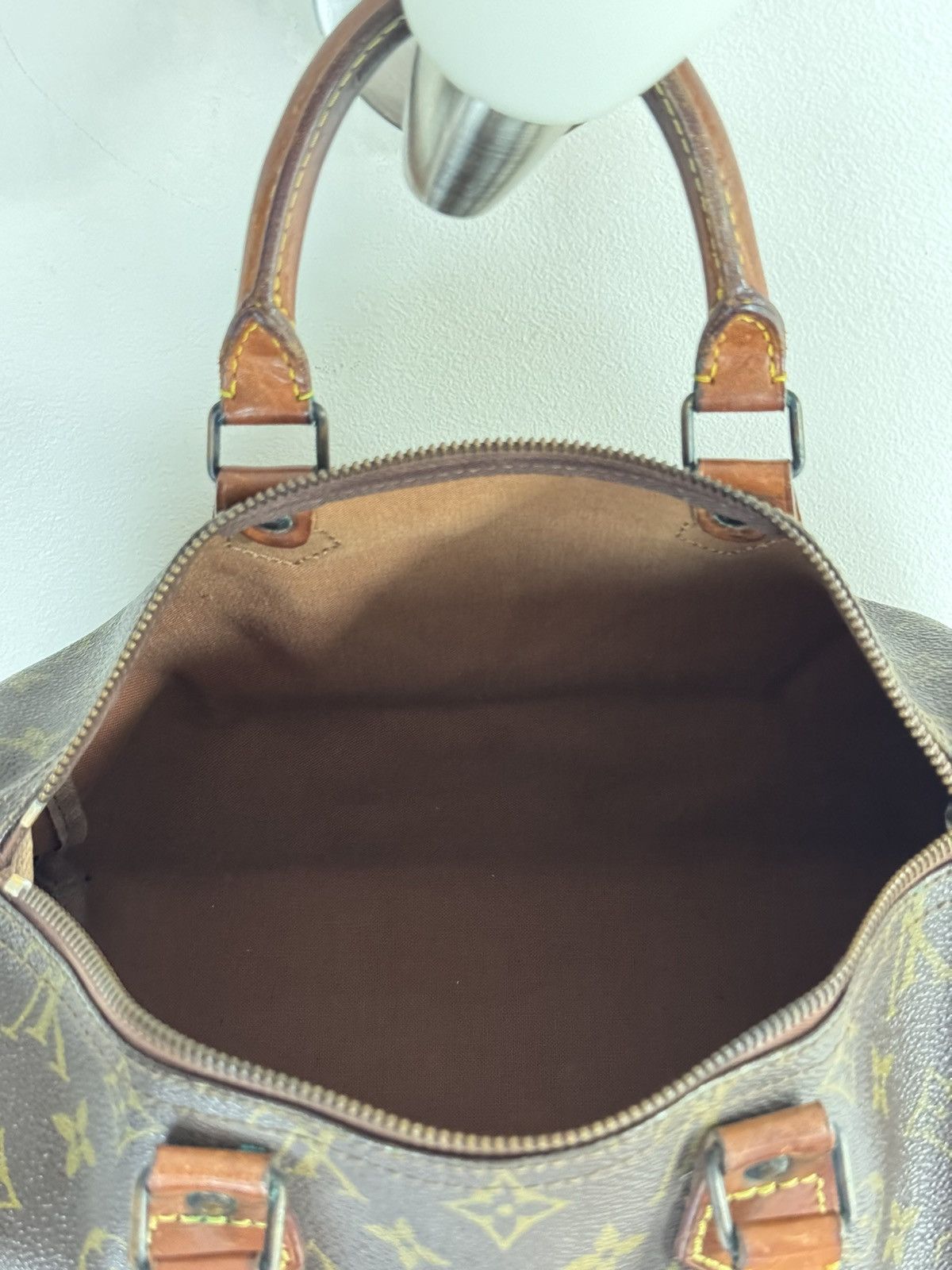 Louis Vuitton Luxury handle bag Louis Vuitton Speedy 30 original item Size ONE SIZE - 6 Thumbnail