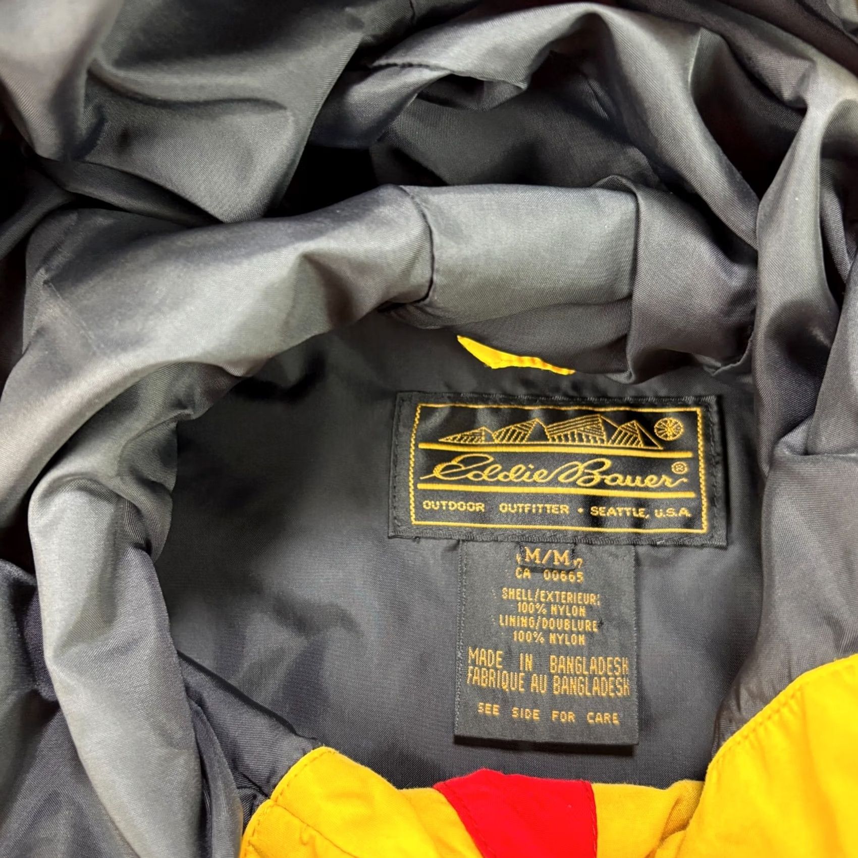 Eddie Bauer VINTAGE Eddie Bauer Jacket Mens M Red Gore Tex Full Zip Hooded Coat Jacket Men's Red Gore Tex Full Zip Hooded Coat Size US M / EU 48-50 / 2 - 5 Thumbnail