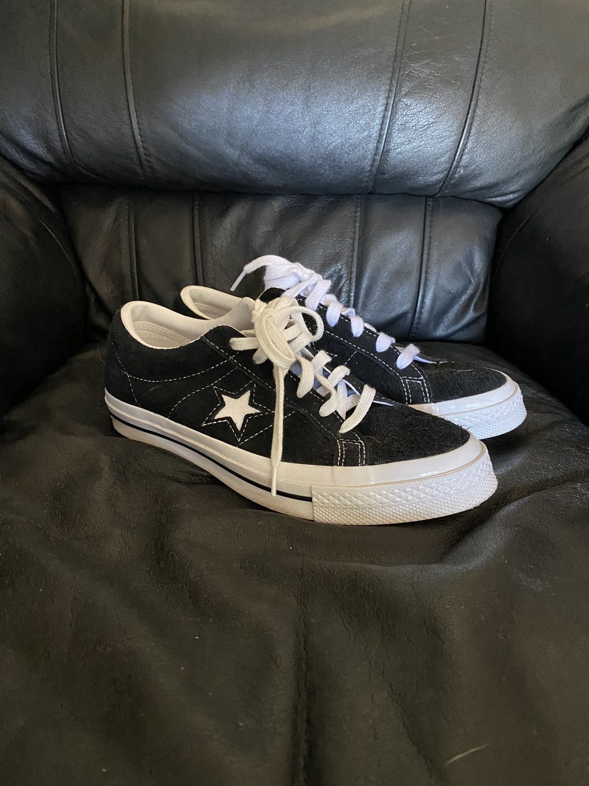 Converse One Star Black Suede Low