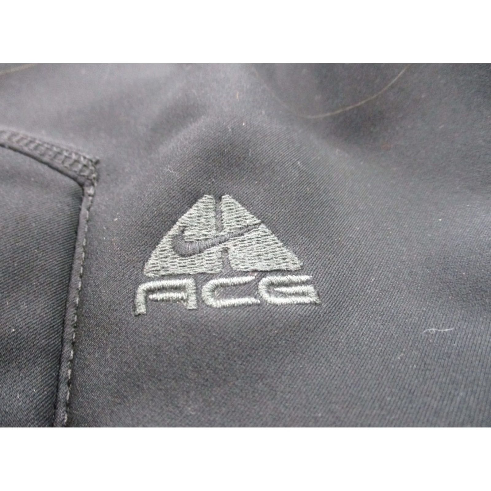 Nike ACG Nike ACG Jacket Black M Mens Swoosh Outdoors Athletic Sportswear Track Hiking Windbreaker Retro Size US M / EU 48-50 / 2 - 6 Thumbnail